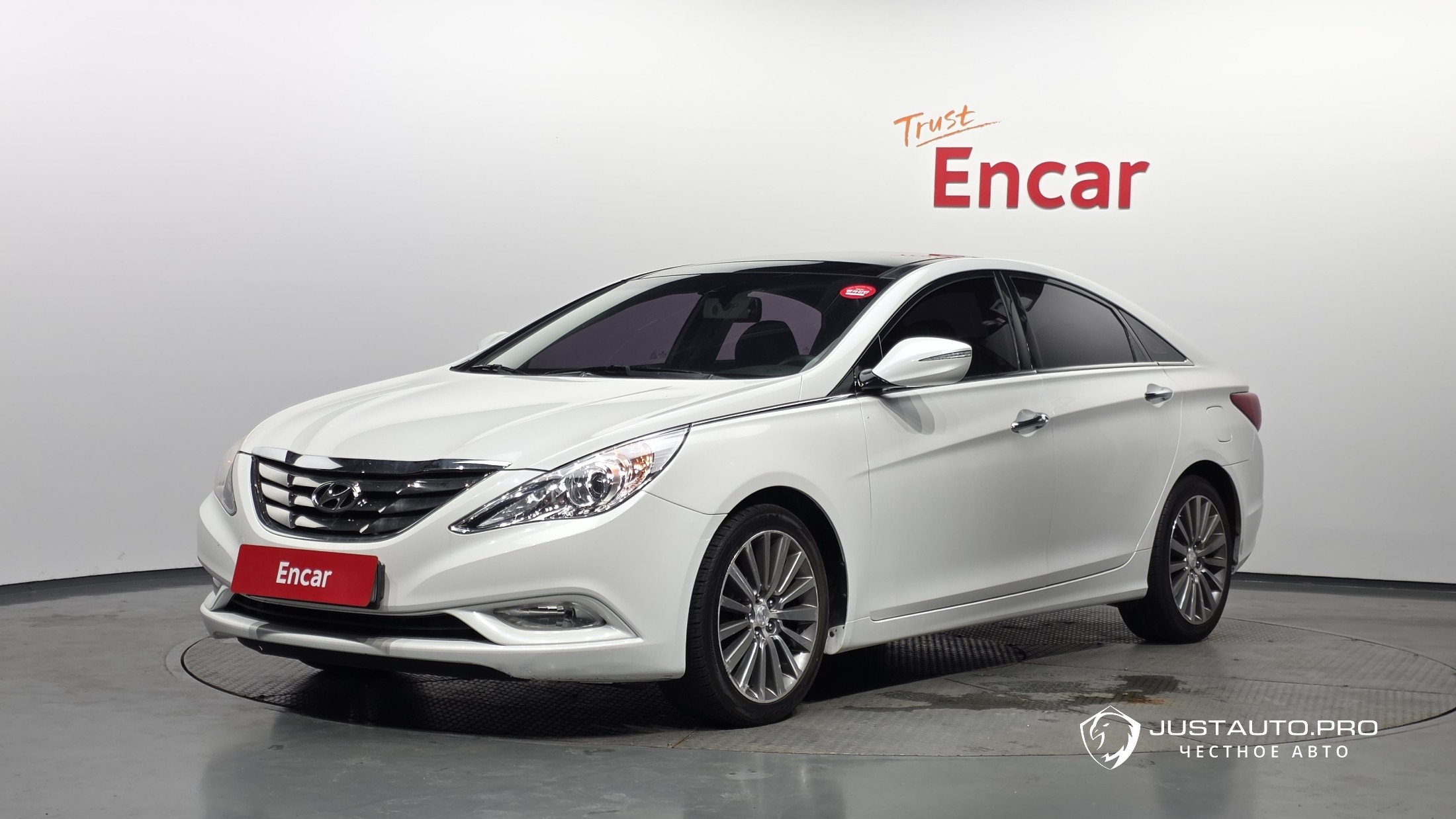Автомобиль Hyundai Sonata