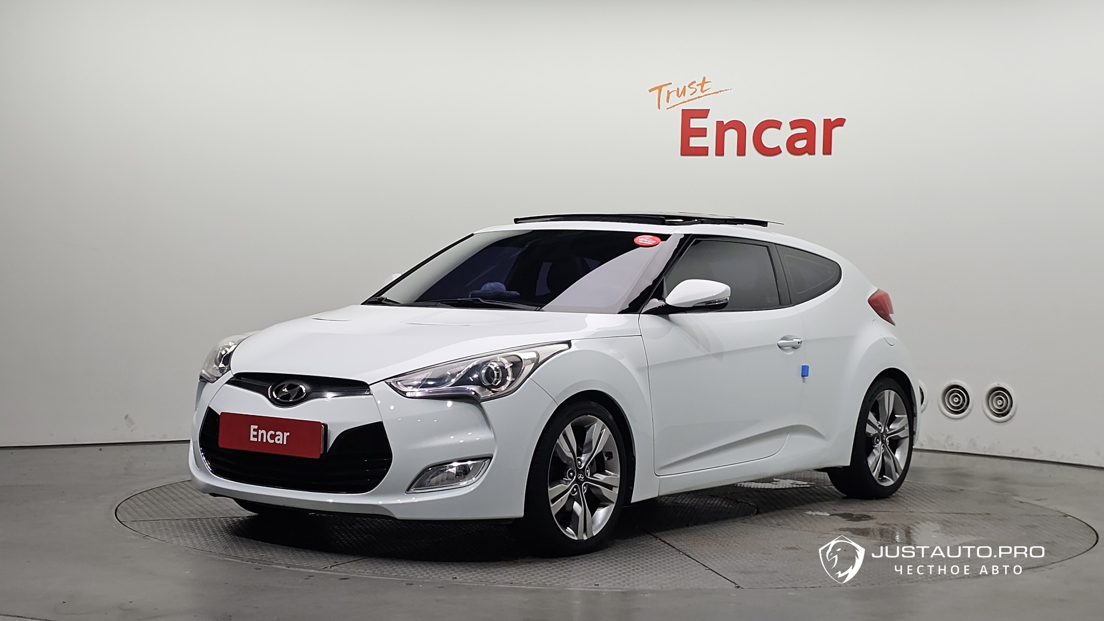 Автомобиль Hyundai Veloster