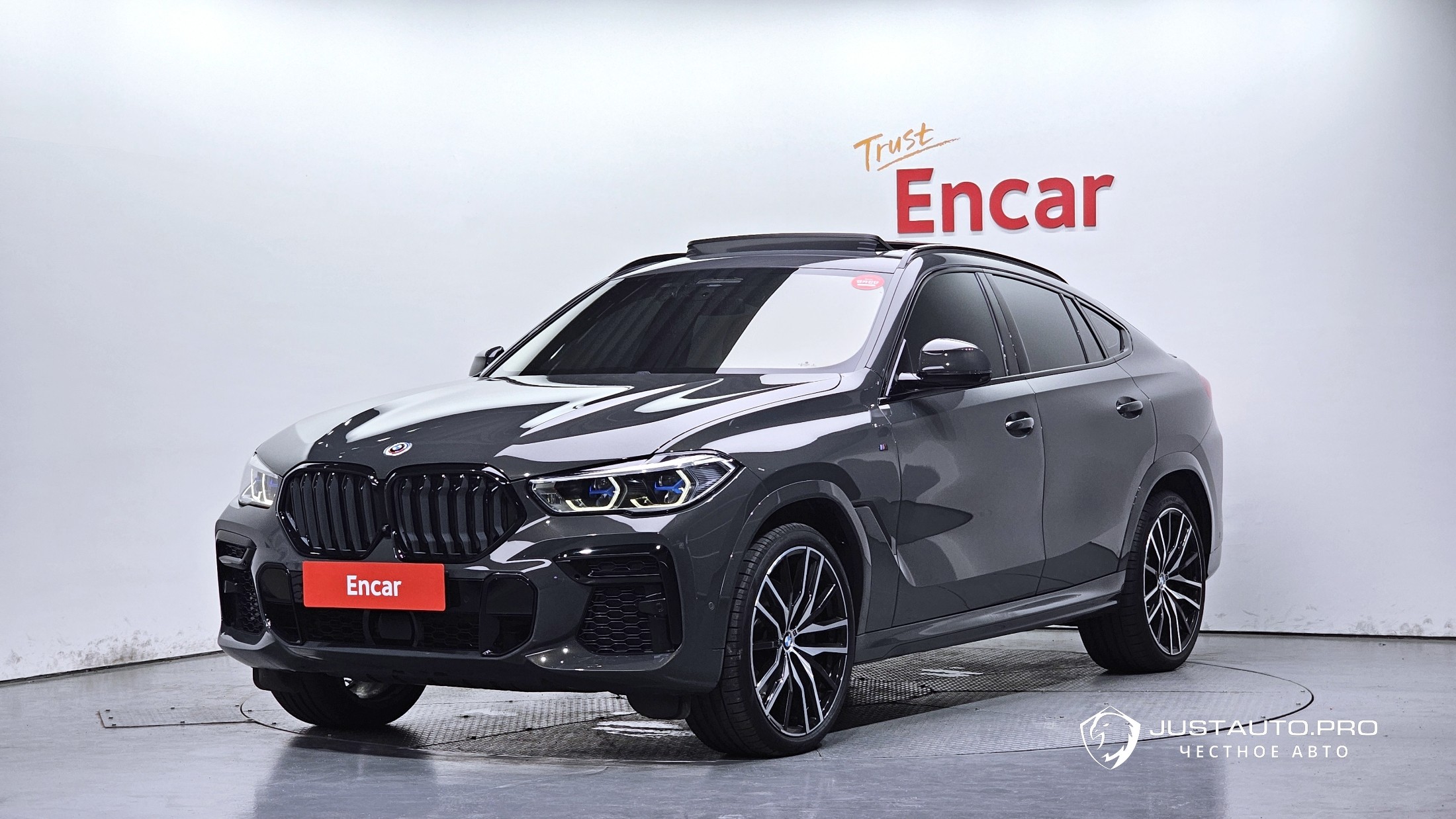 Автомобиль BMW X6
