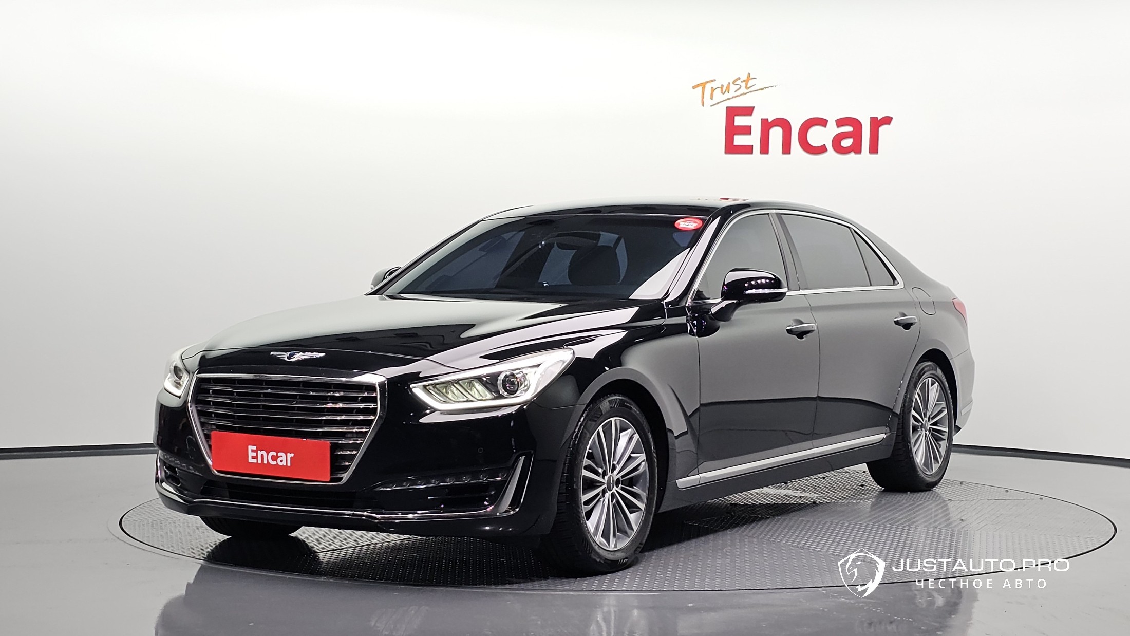 Автомобиль Genesis EQ900