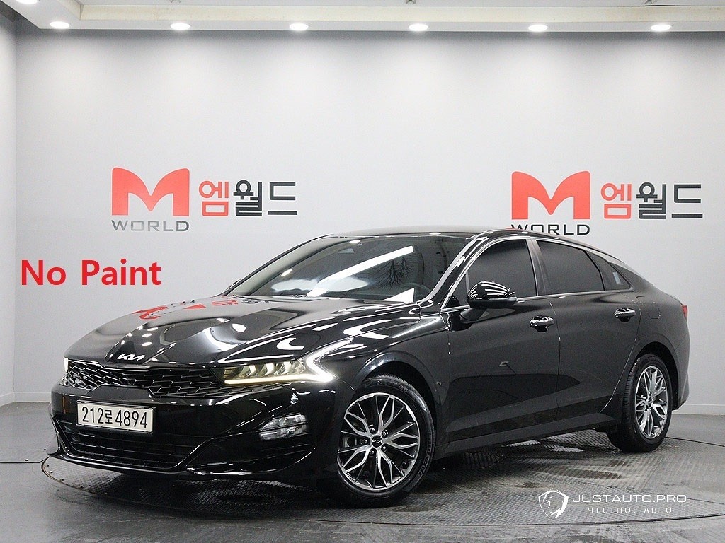 Автомобиль Kia K5