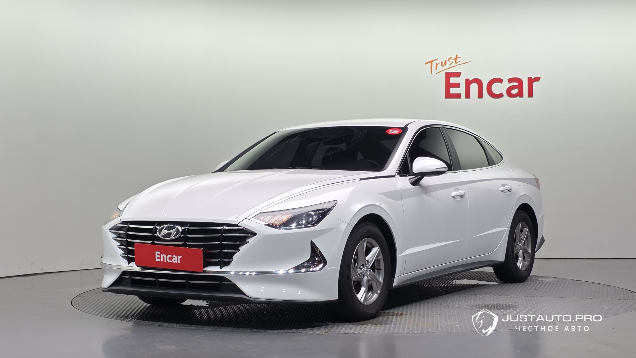 Автомобиль Hyundai Sonata