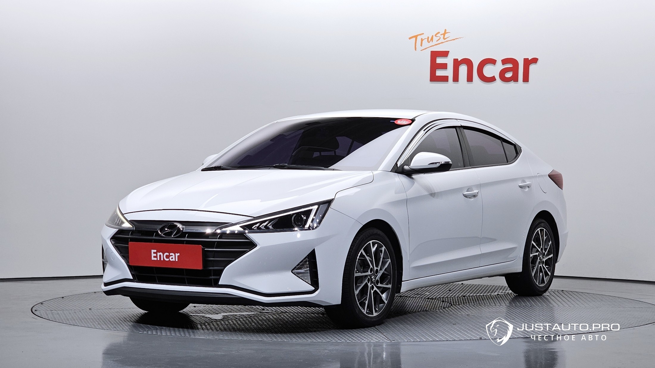Автомобиль Hyundai AVANTE