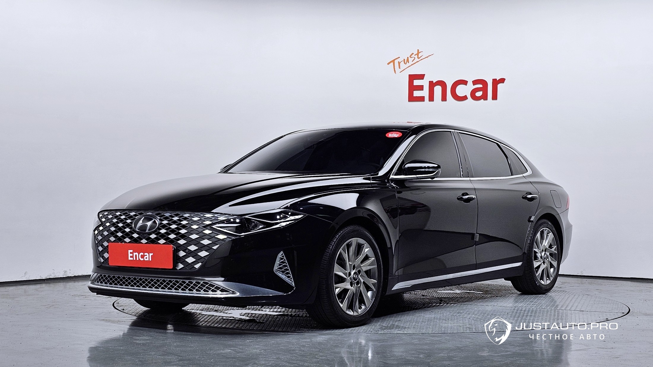 Автомобиль Hyundai Grandeur