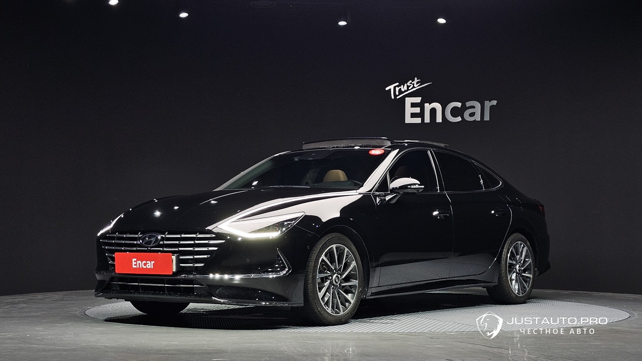 Автомобиль Hyundai Sonata