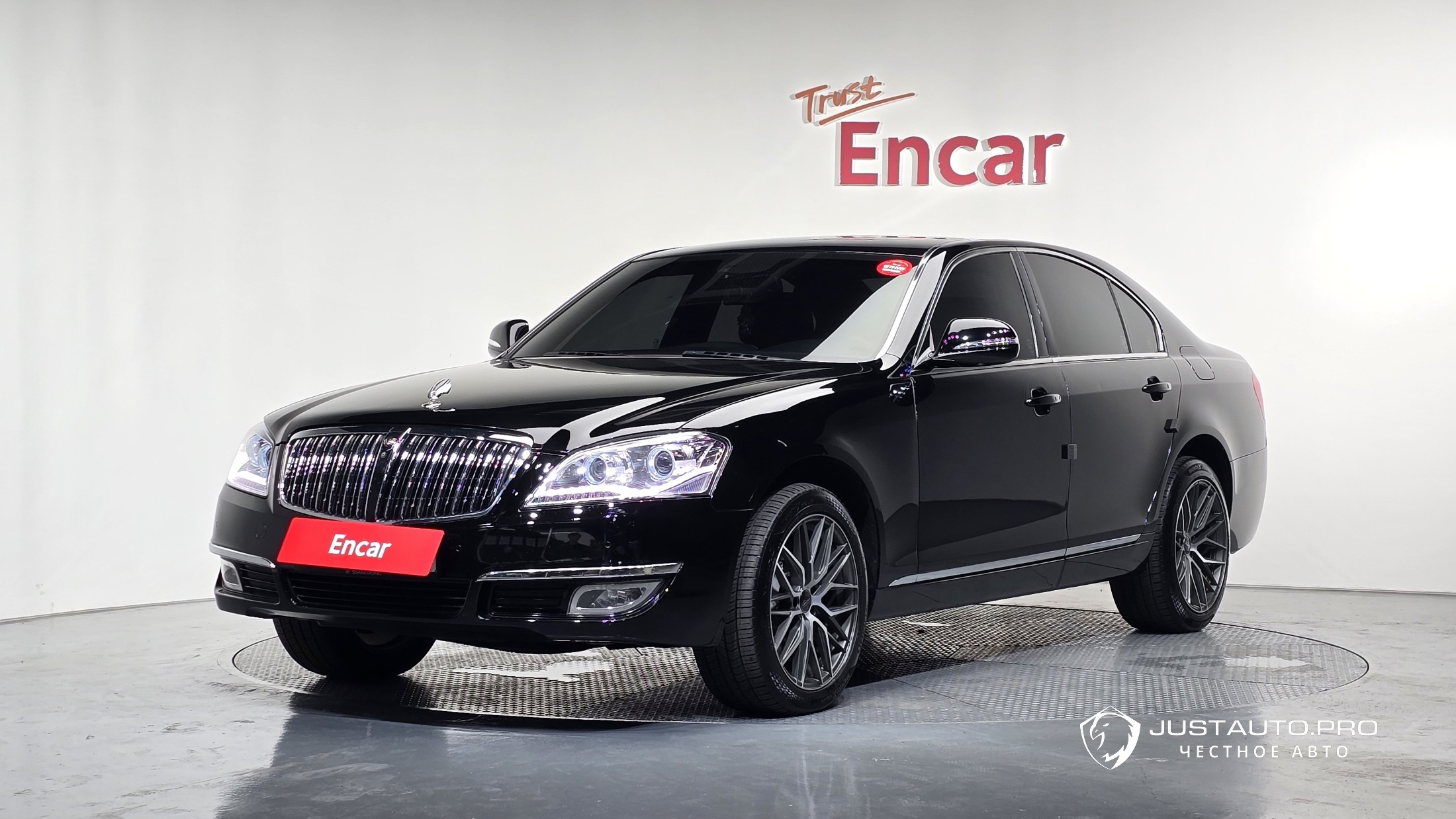 Автомобиль KG_Mobility_Ssangyong Chairman