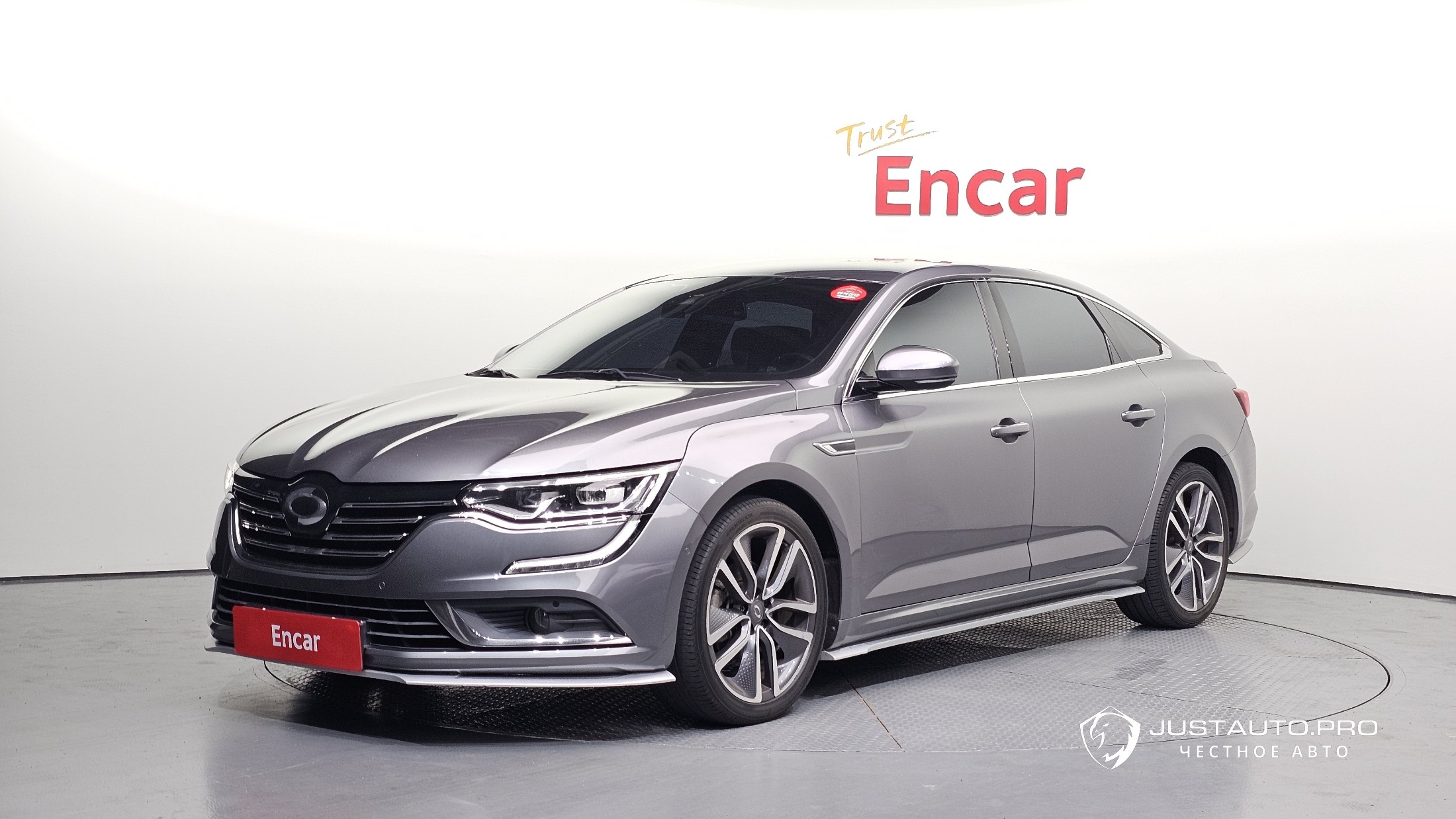 Автомобиль Renault-KoreaSamsung SM6