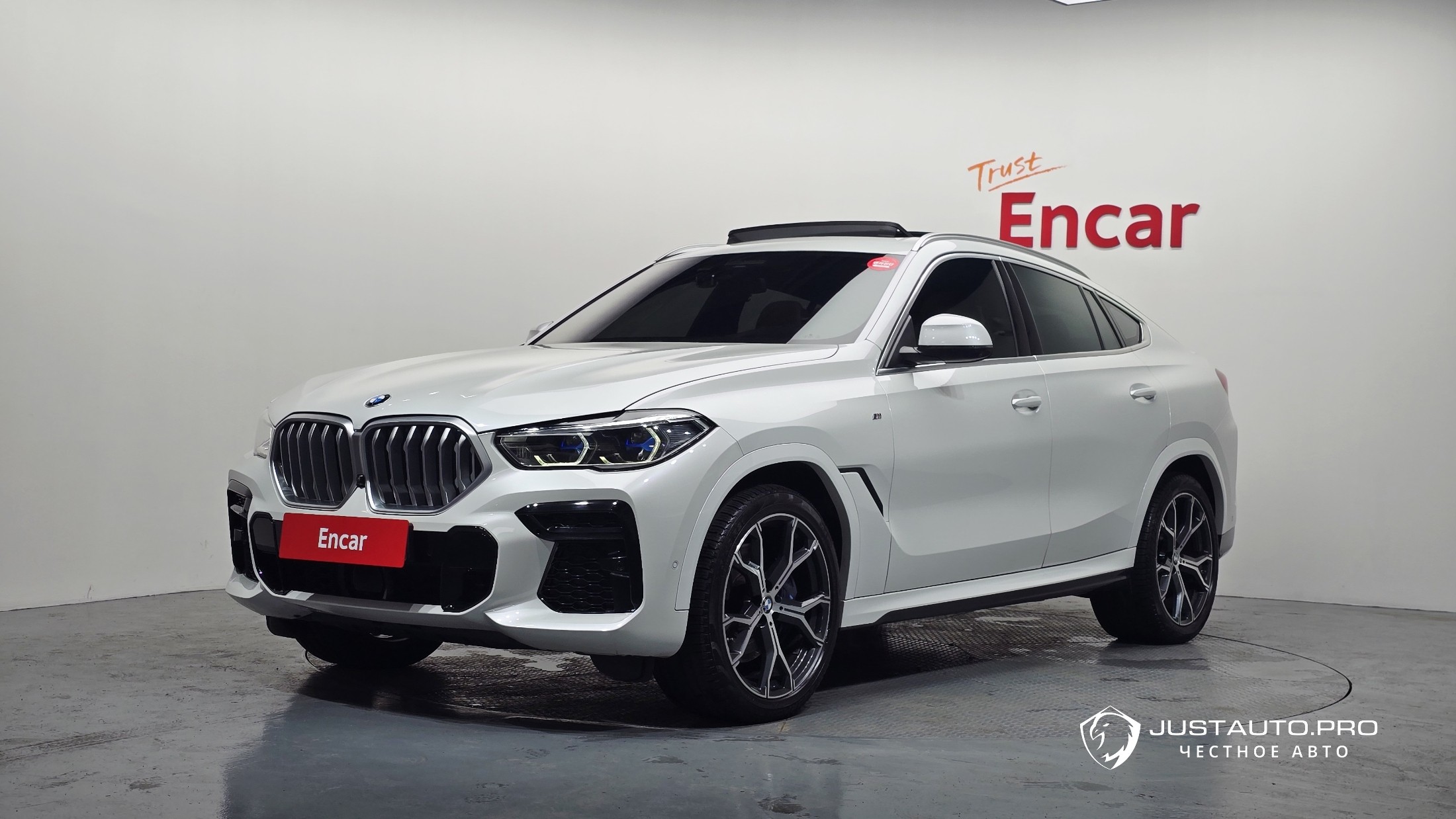 Автомобиль BMW X6