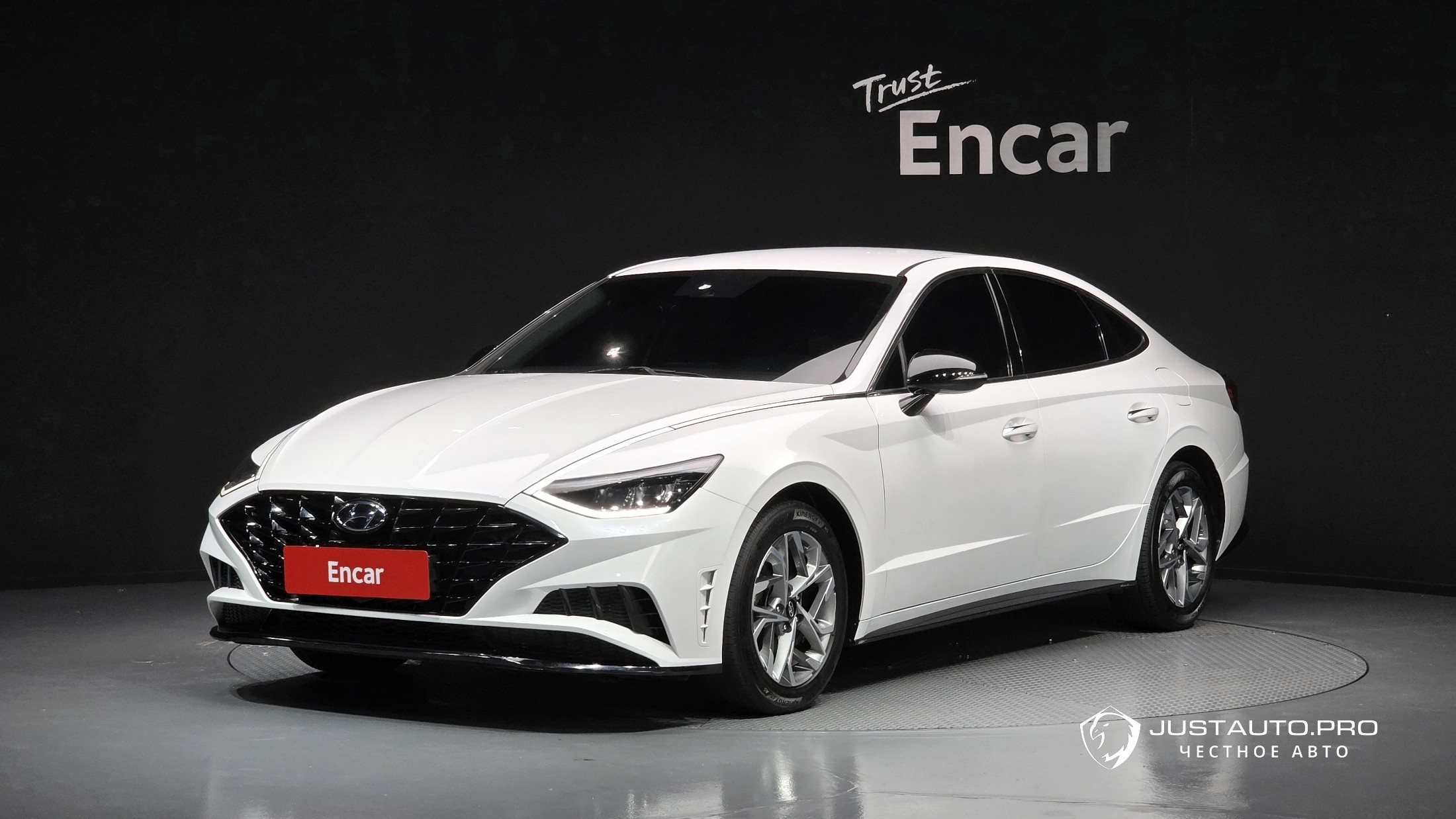 Автомобиль Hyundai Sonata