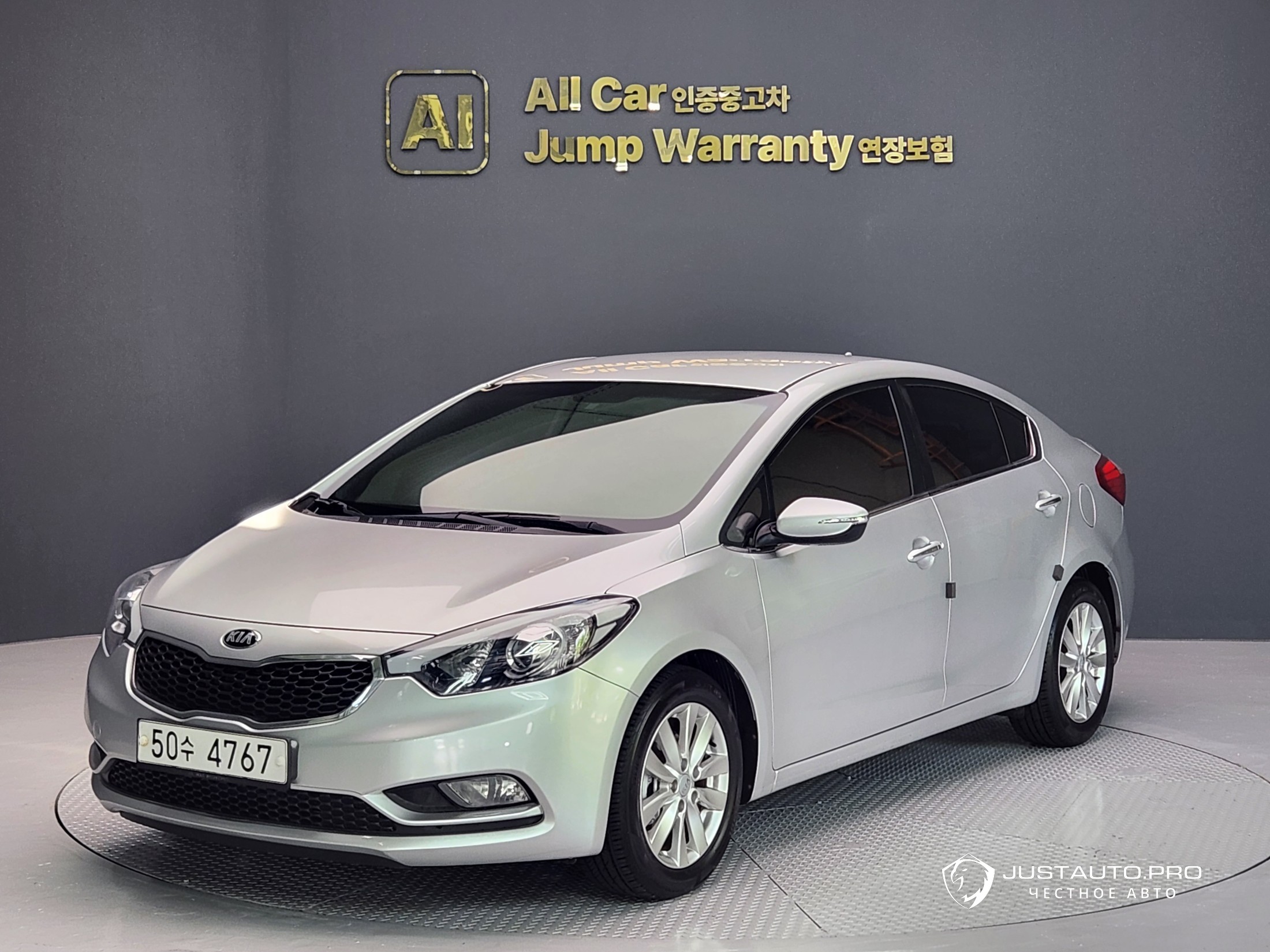 Автомобиль Kia K3