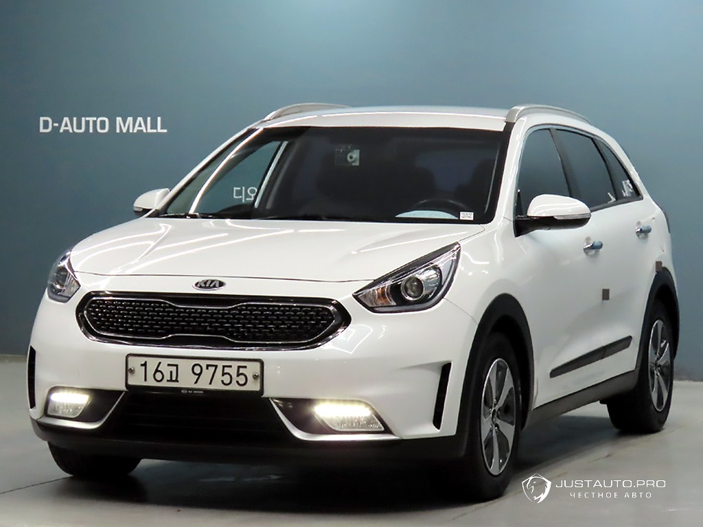 Автомобиль Kia Niro