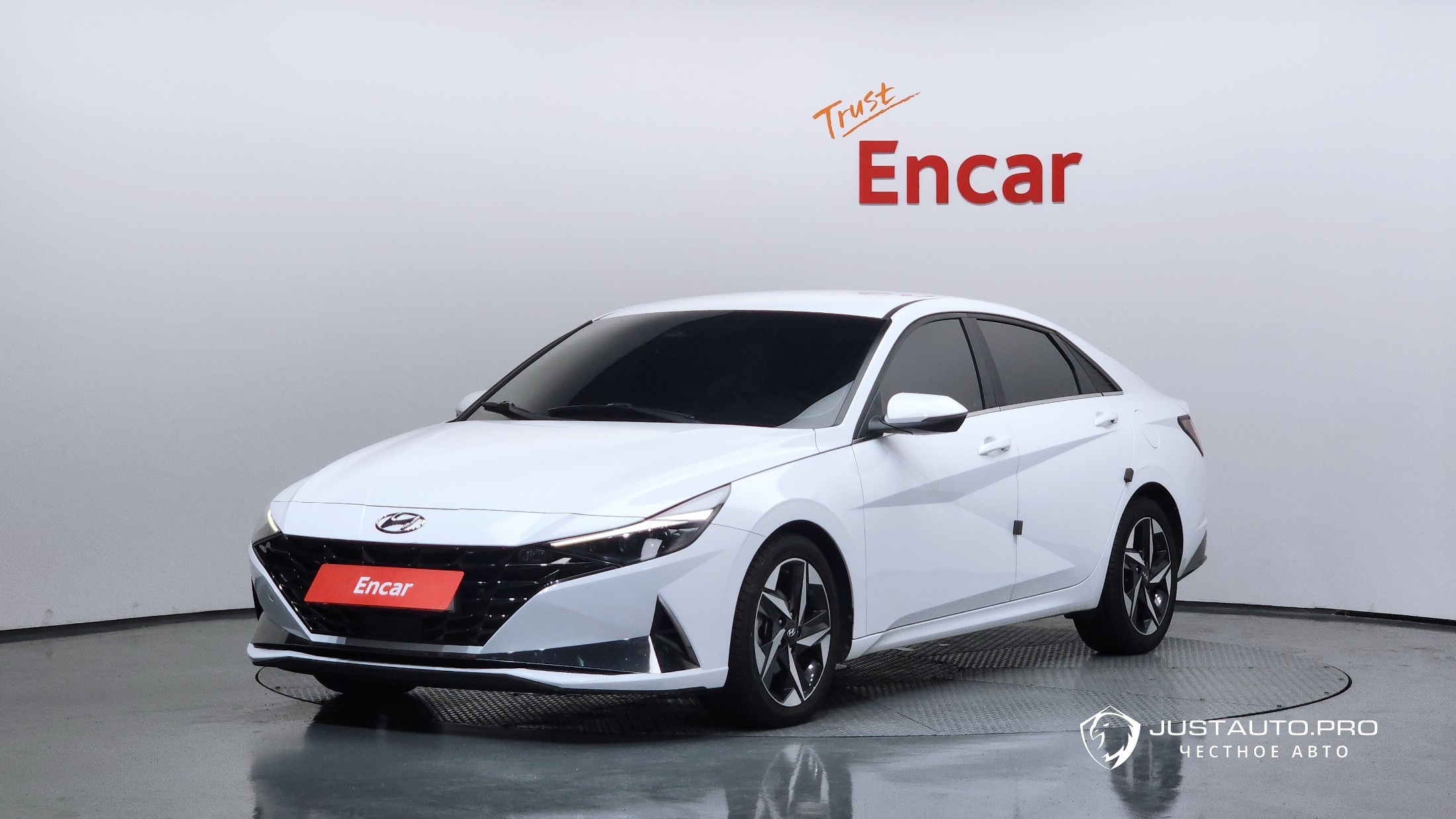 Автомобиль Hyundai AVANTE