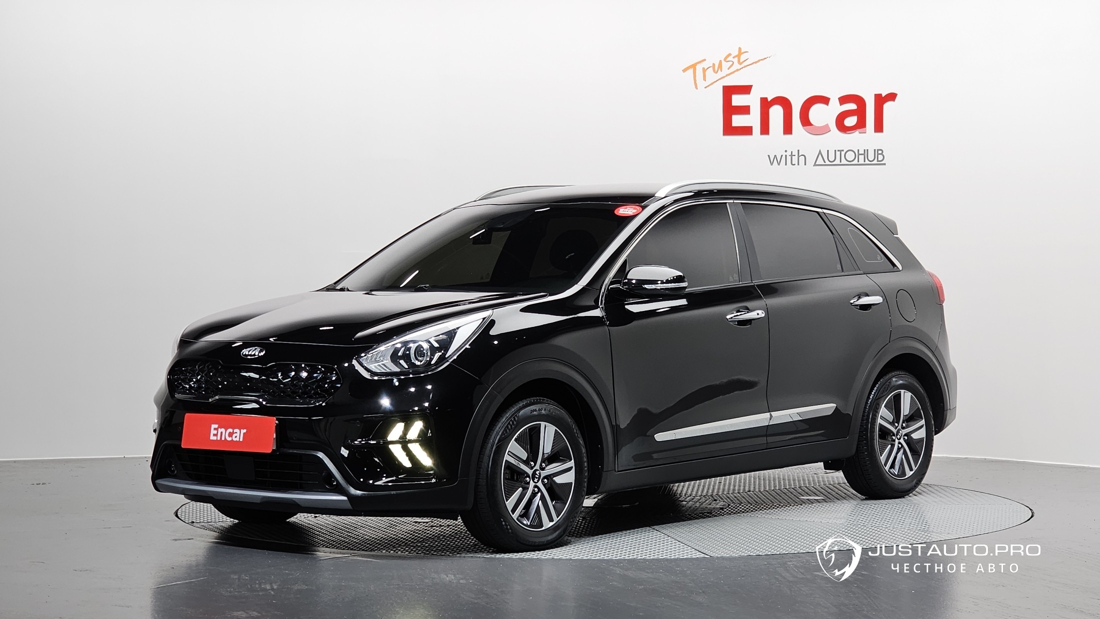 Автомобиль Kia Niro