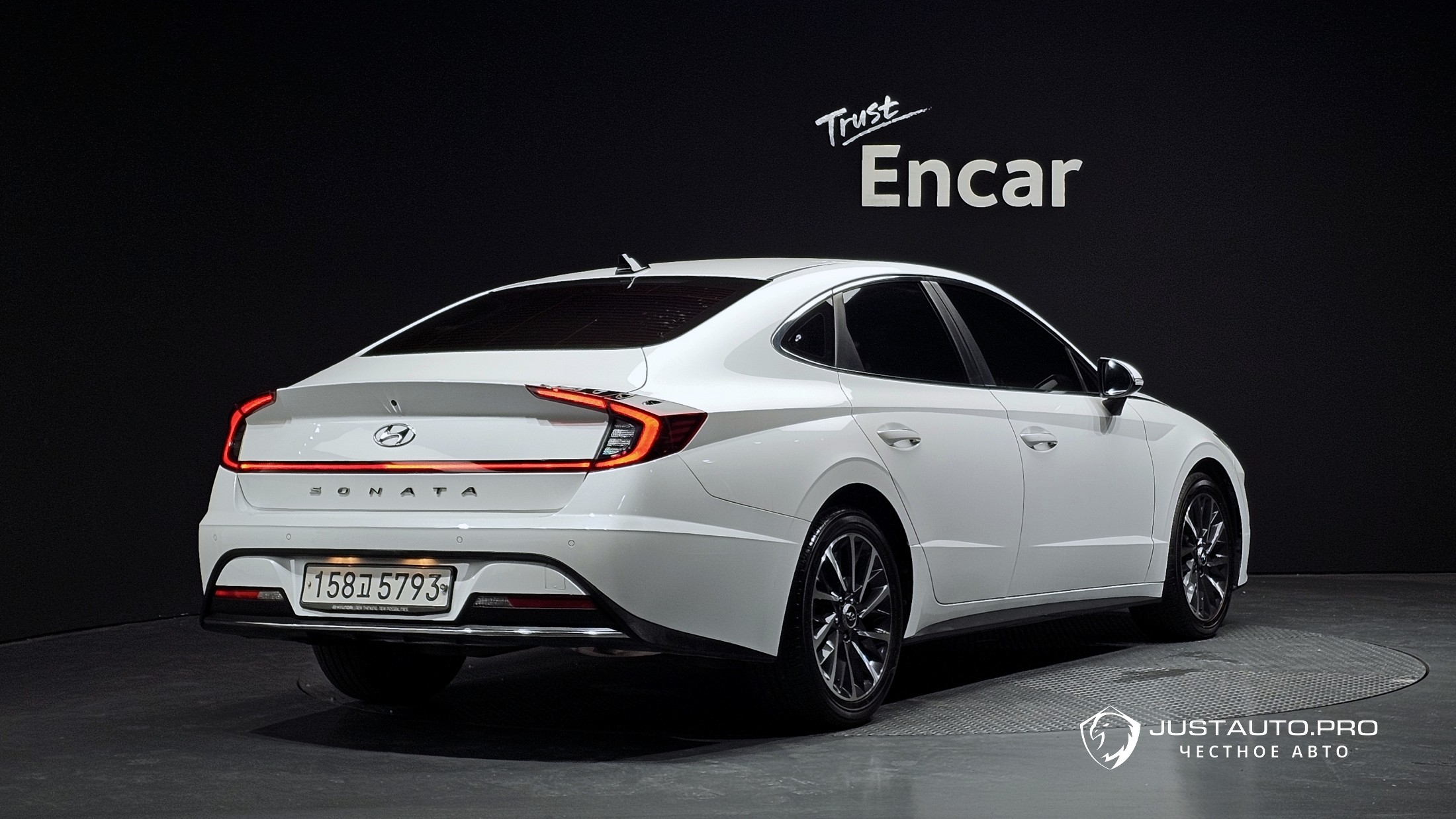 Автомобиль Hyundai Sonata