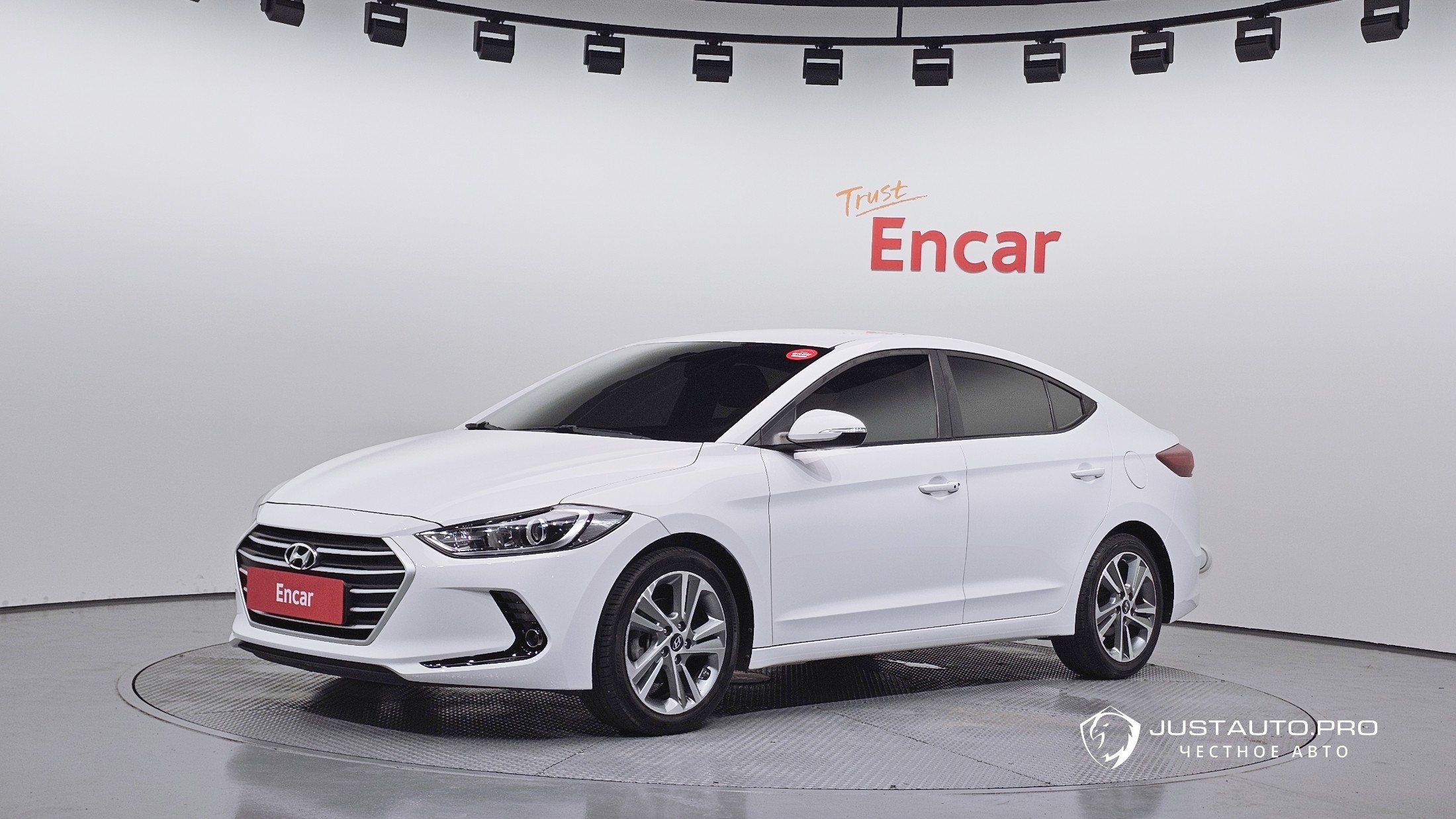 Автомобиль Hyundai AVANTE