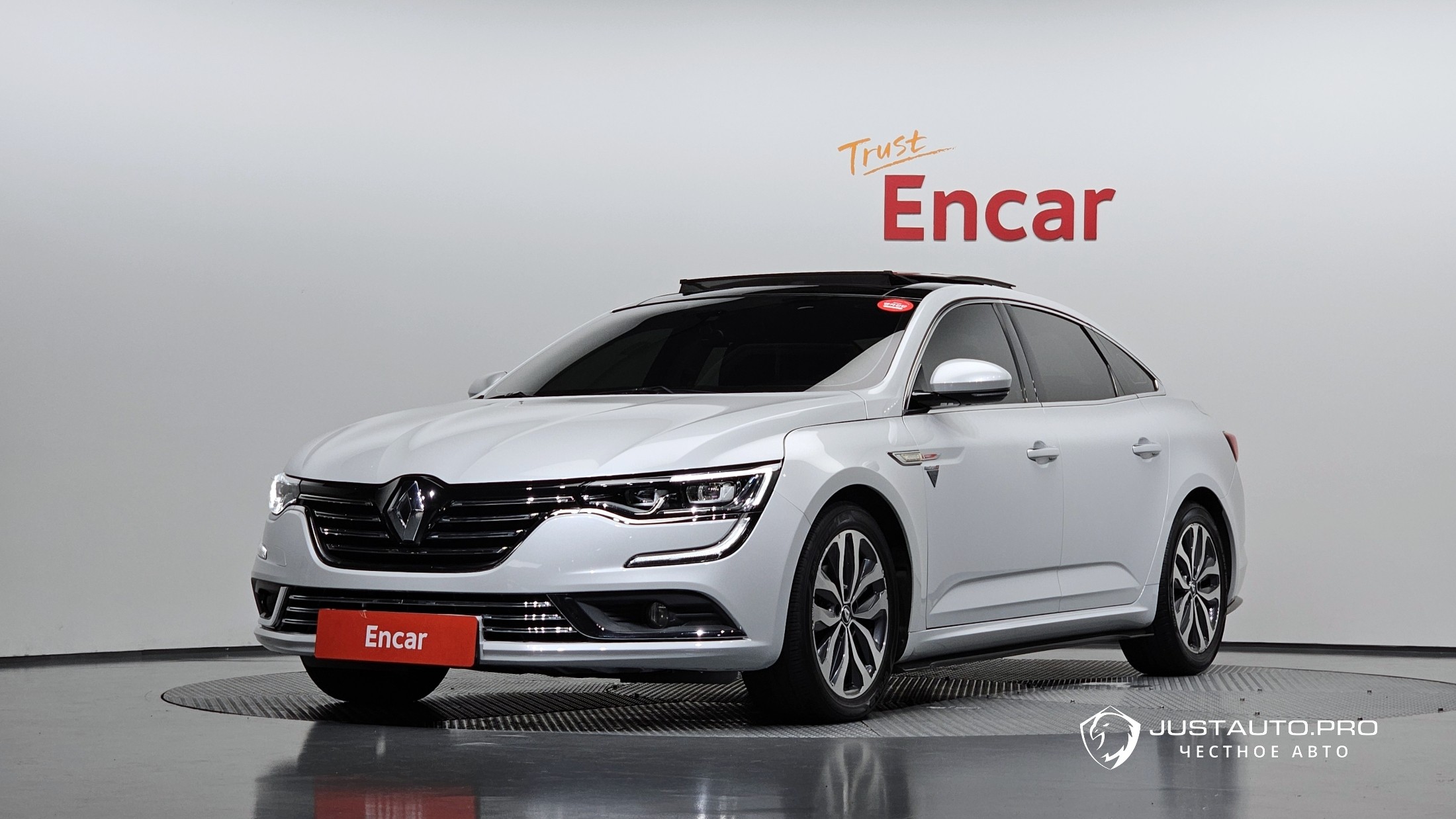 Автомобиль Renault-KoreaSamsung SM6