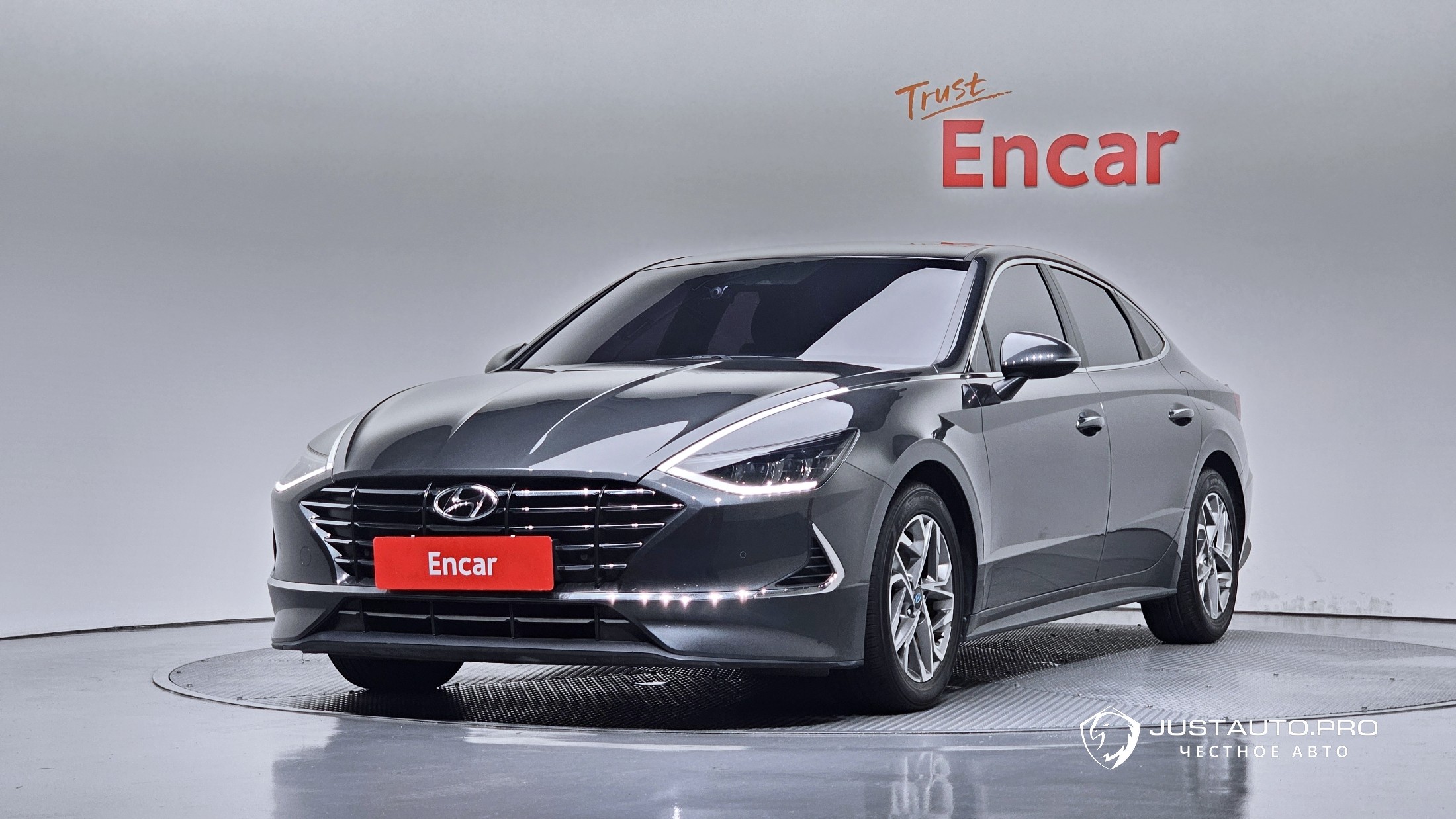 Автомобиль Hyundai Sonata