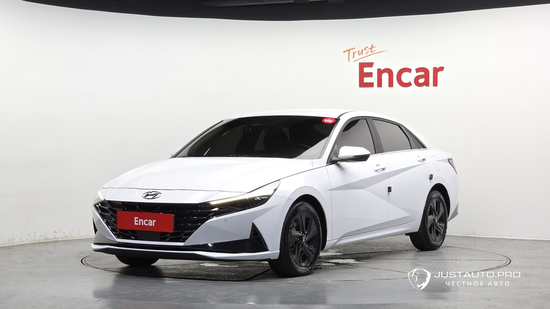 Автомобиль Hyundai AVANTE