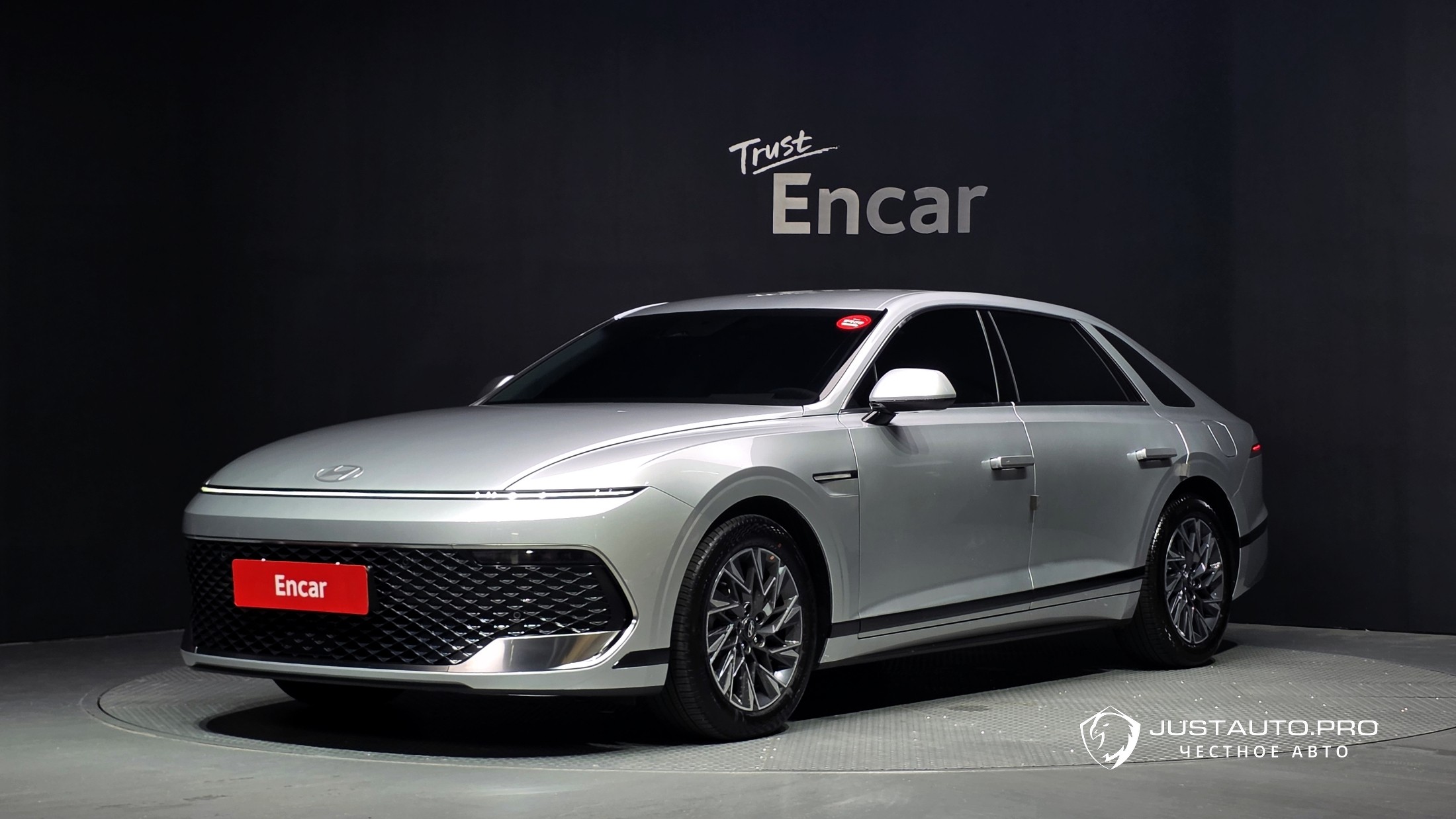 Автомобиль Hyundai Grandeur