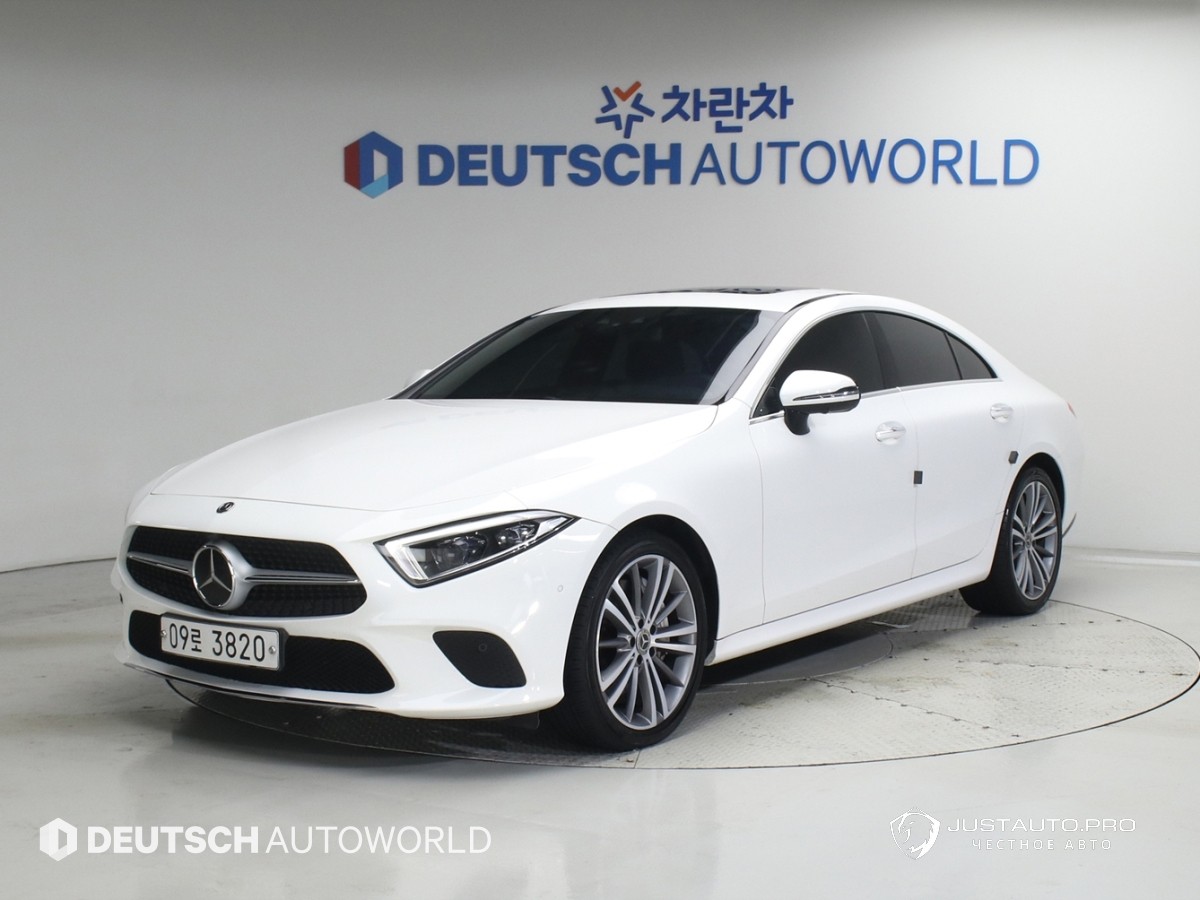 Автомобиль Mercedes-Benz CLS-Class