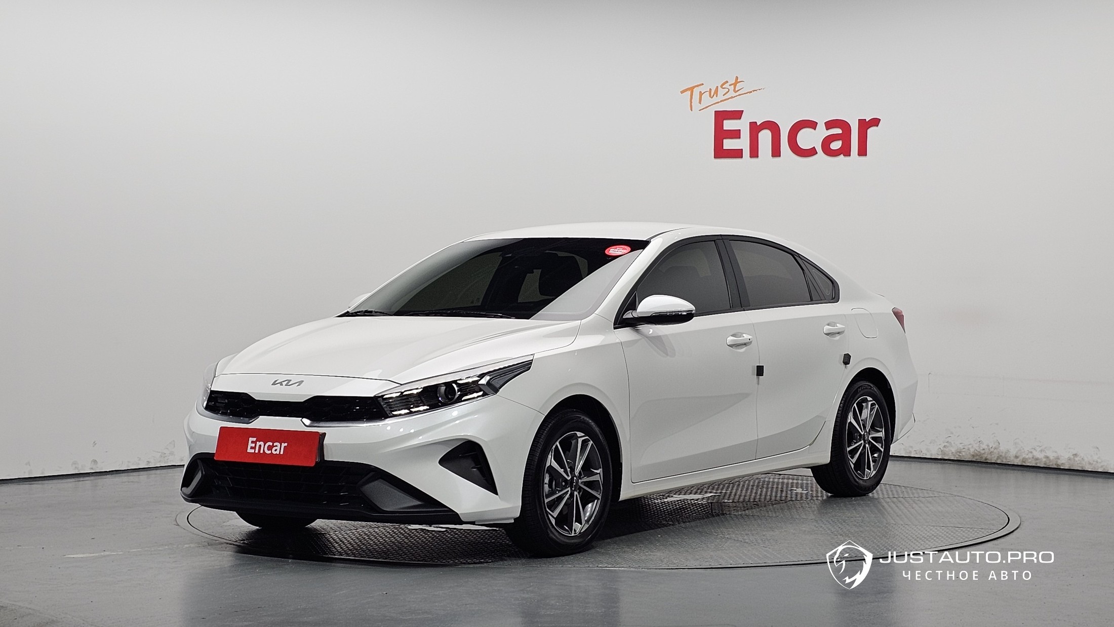 Автомобиль Kia K3
