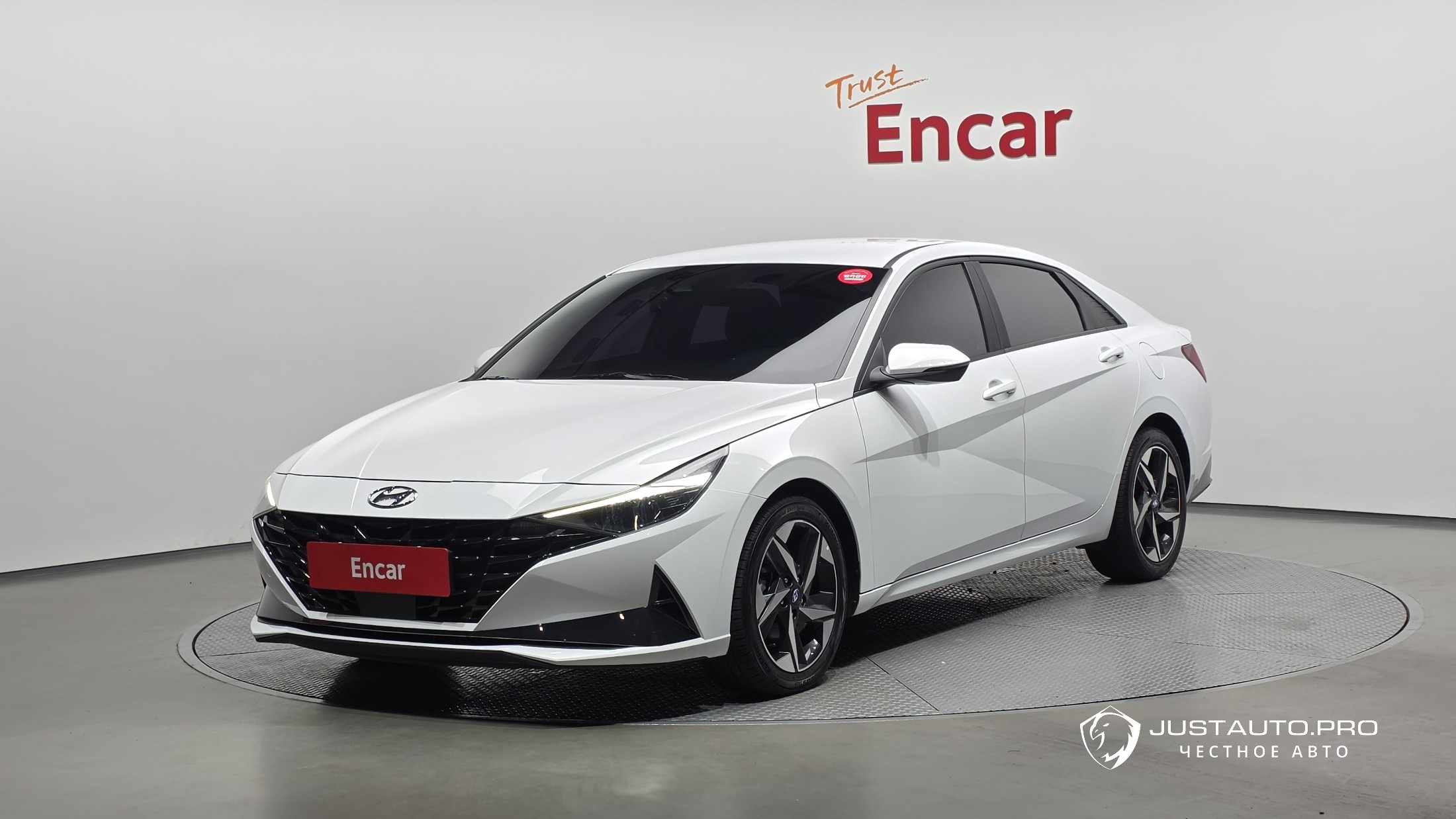 Автомобиль Hyundai AVANTE