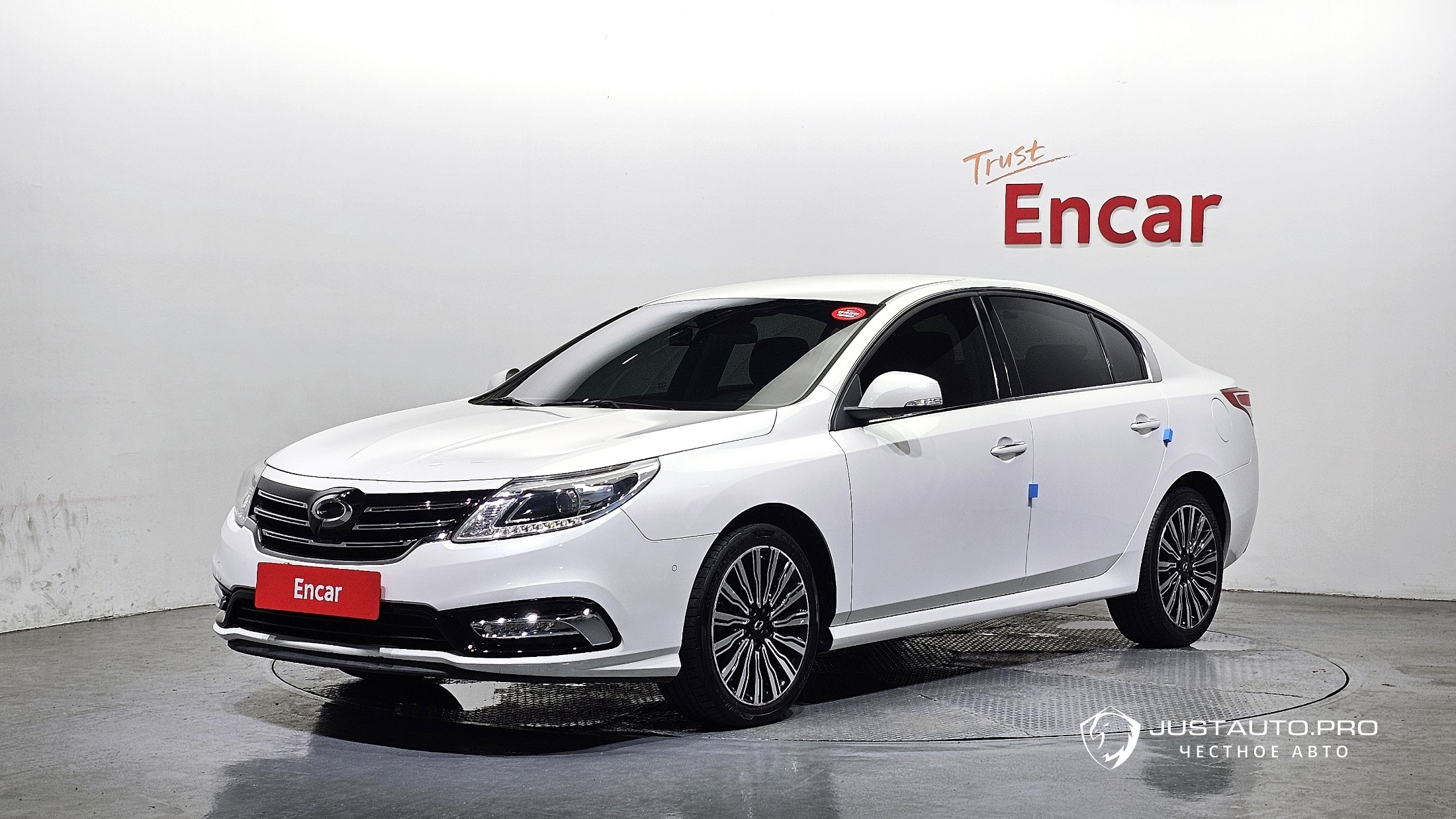 Автомобиль Renault-KoreaSamsung SM5 