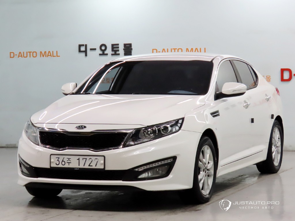 Автомобиль Kia K5