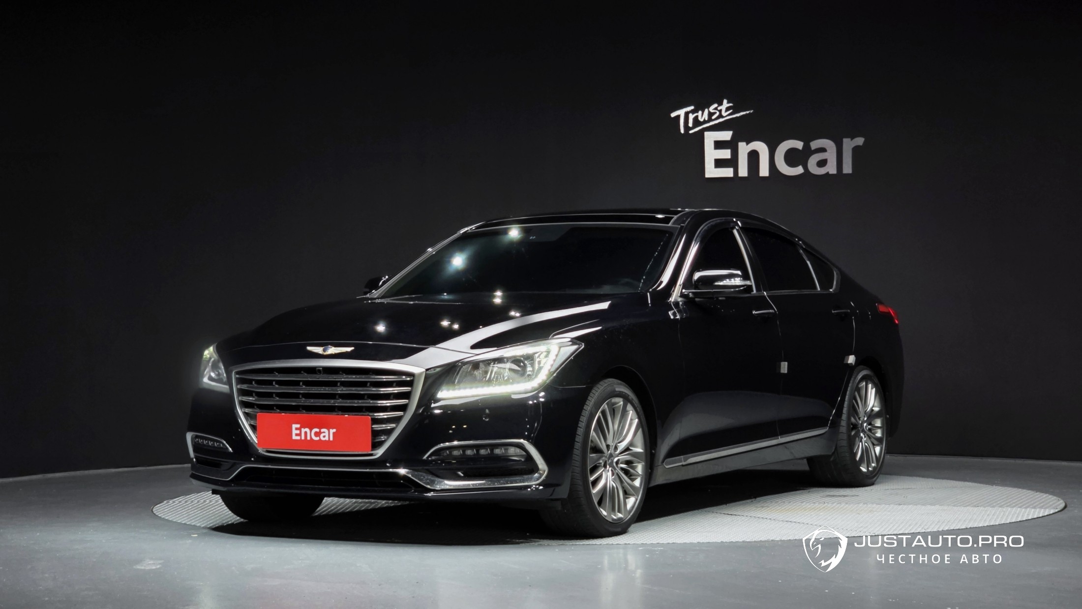 Автомобиль Hyundai Genesis