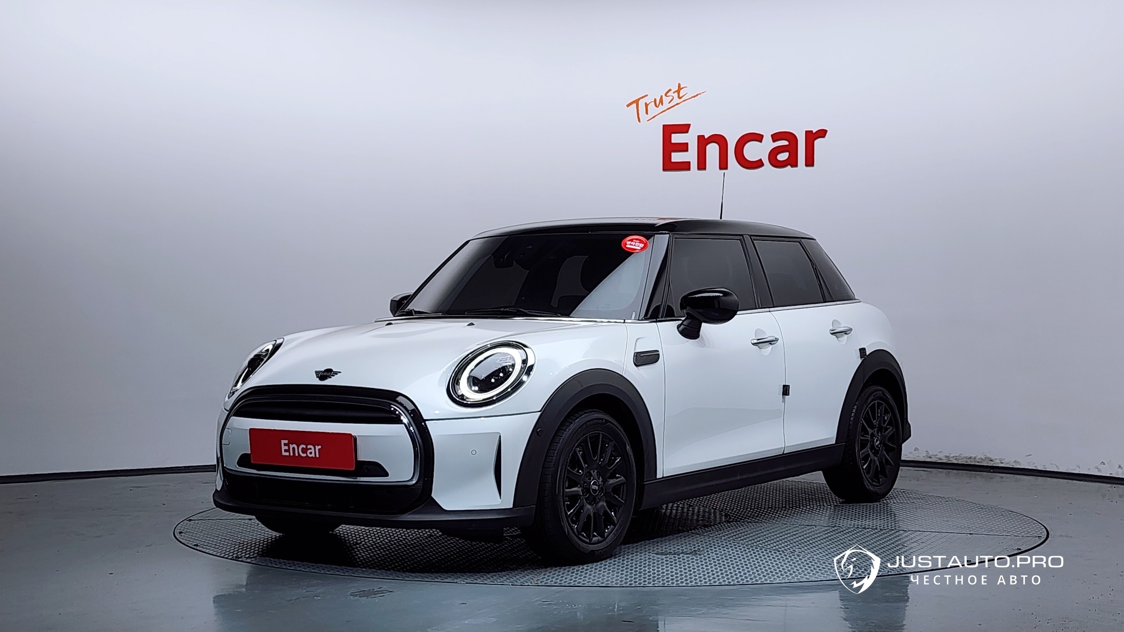 Автомобиль Mini Cooper