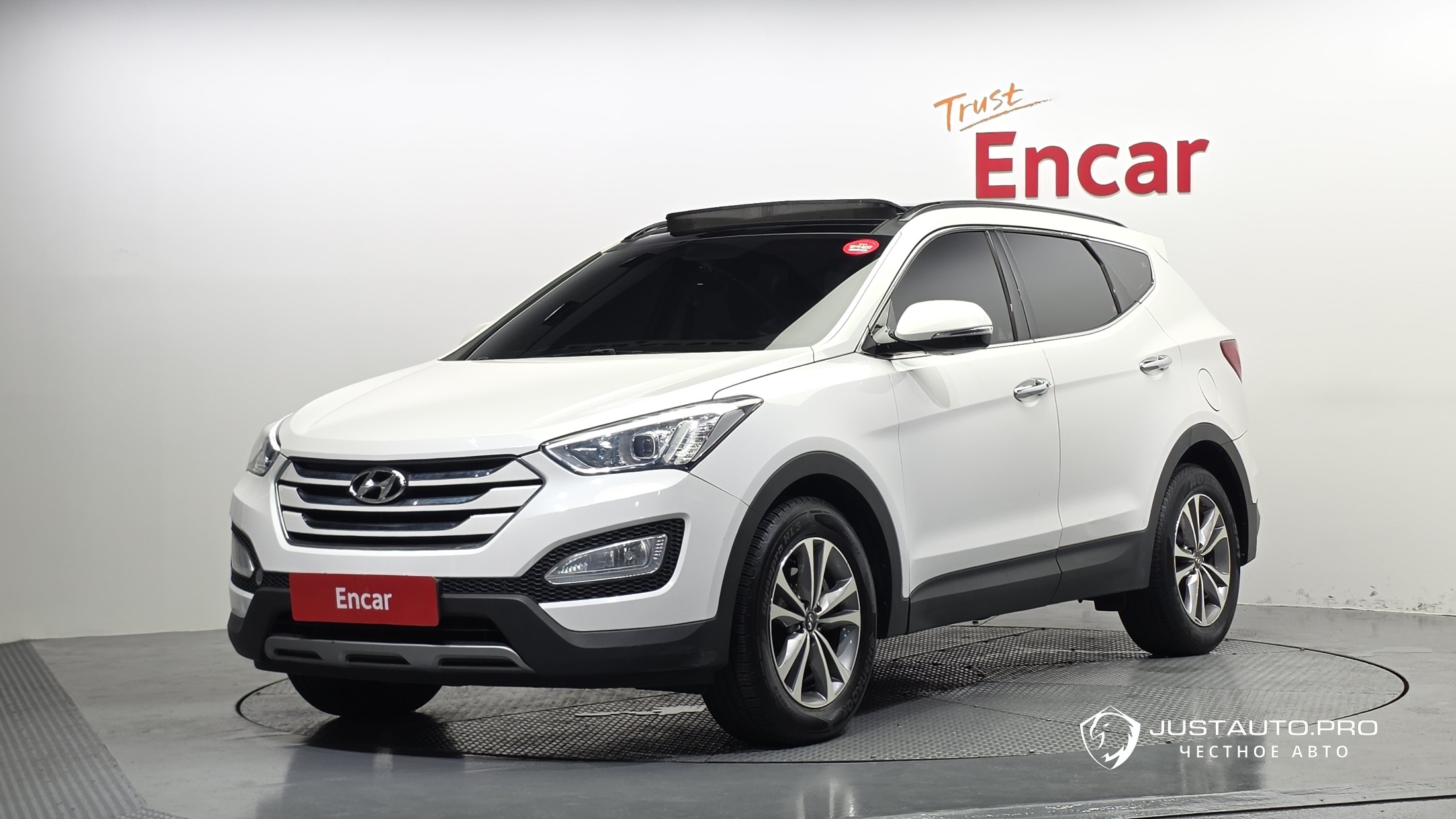Автомобиль Hyundai Santafe