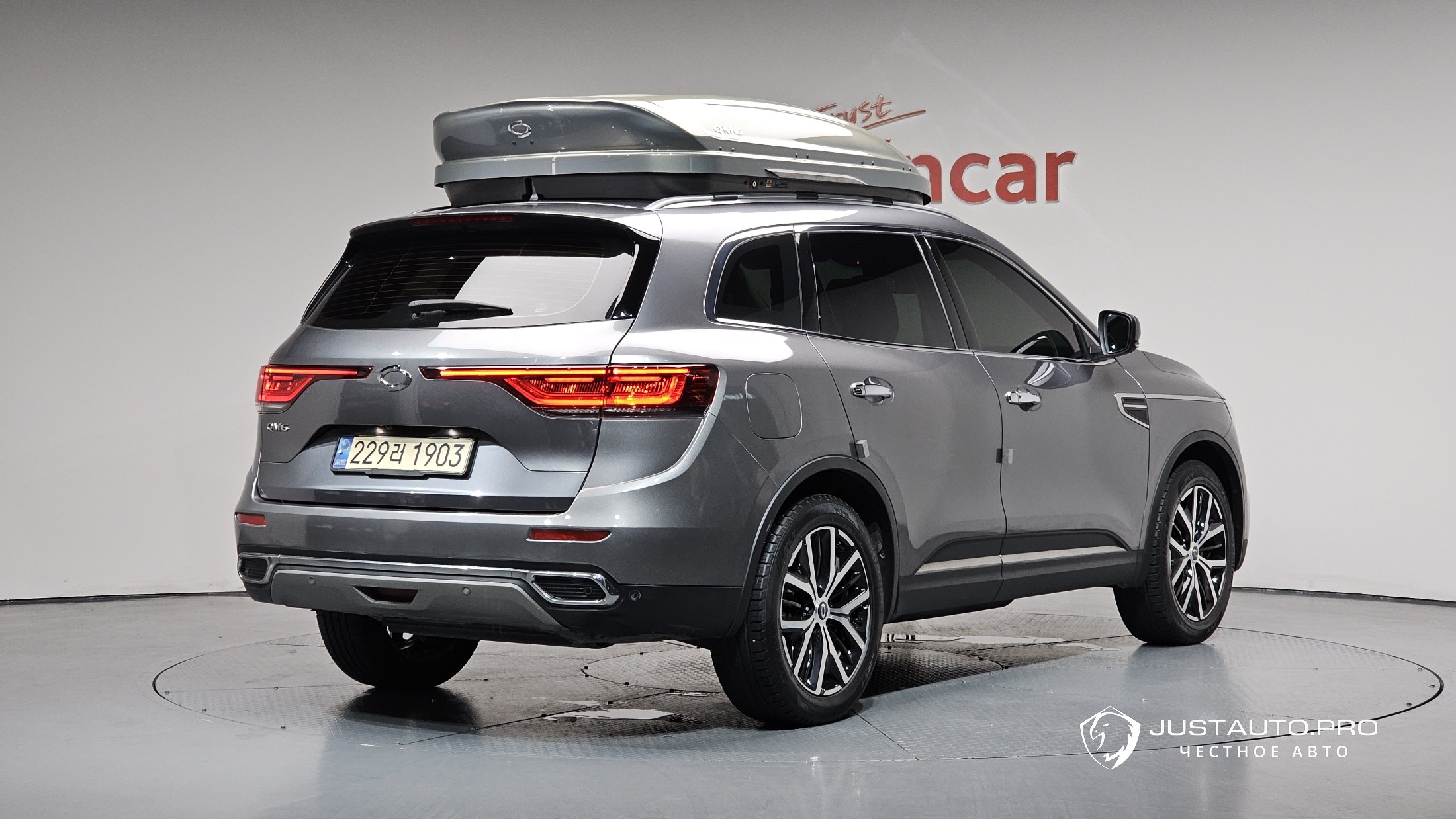 Автомобиль Renault-KoreaSamsung QM6