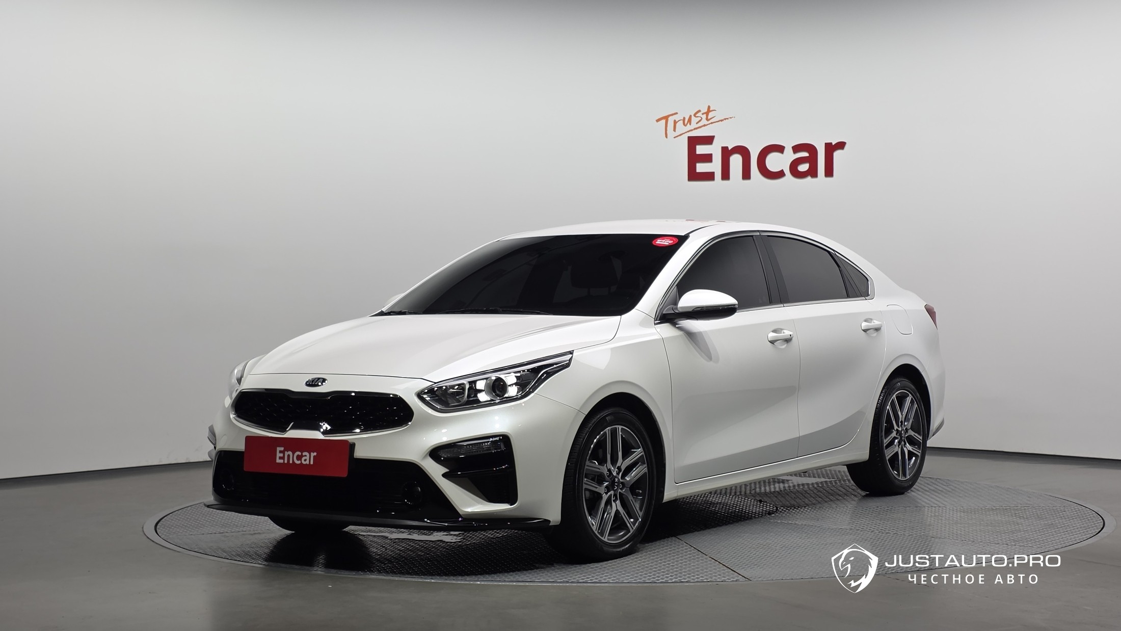 Автомобиль Kia K3