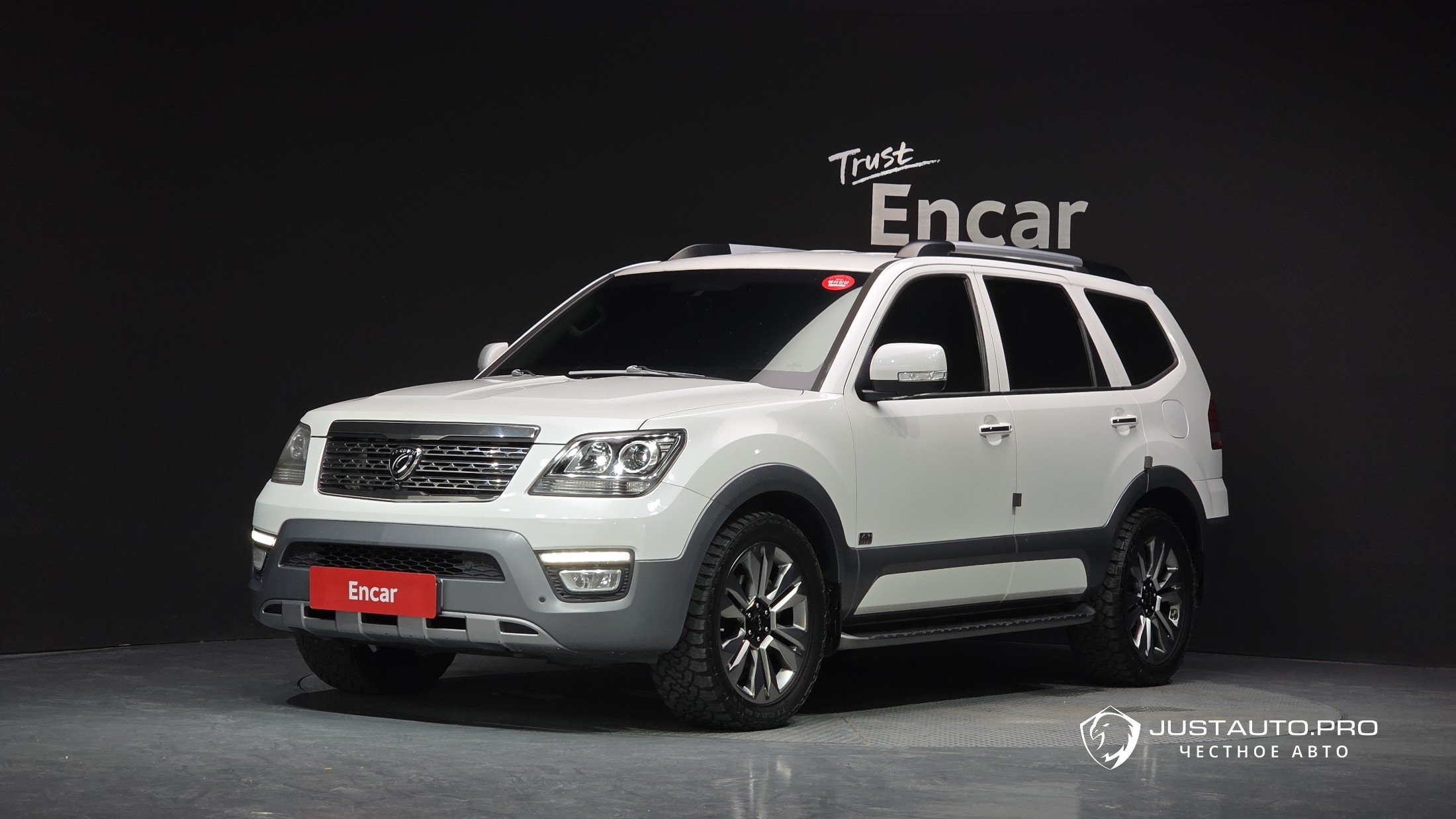 Автомобиль Kia Mohave
