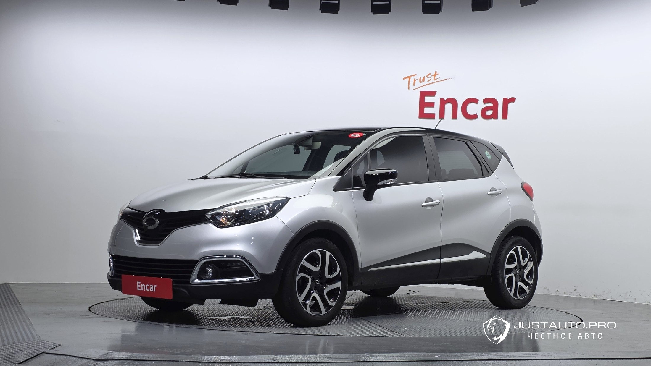 Автомобиль Renault-KoreaSamsung QM3