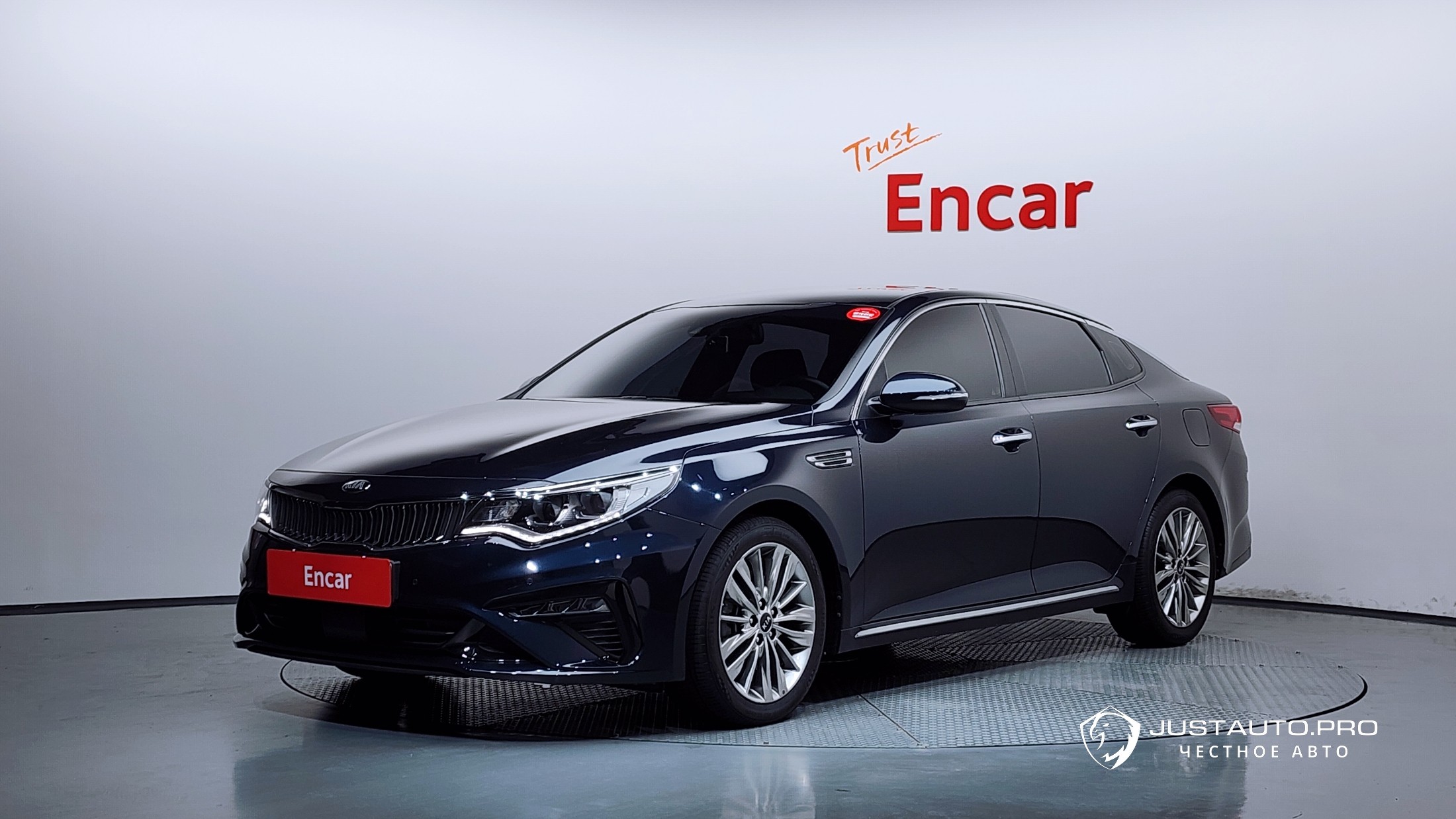 Автомобиль Kia K5