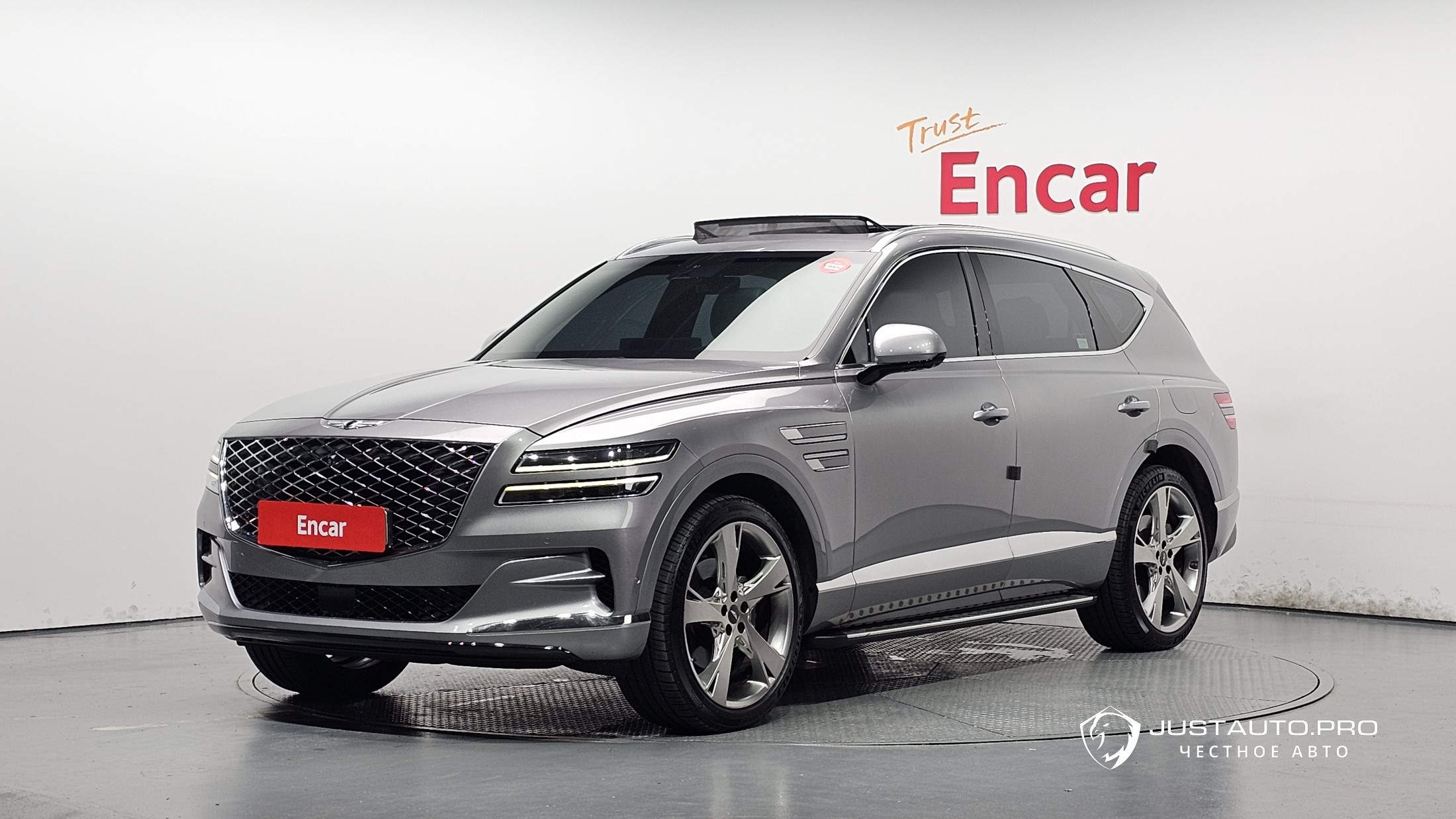 Автомобиль Genesis GV80