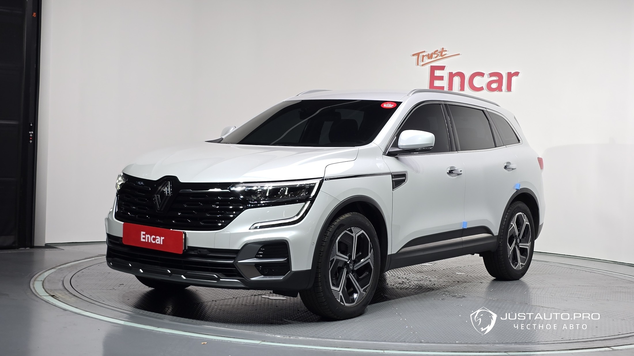 Автомобиль Renault-KoreaSamsung QM6