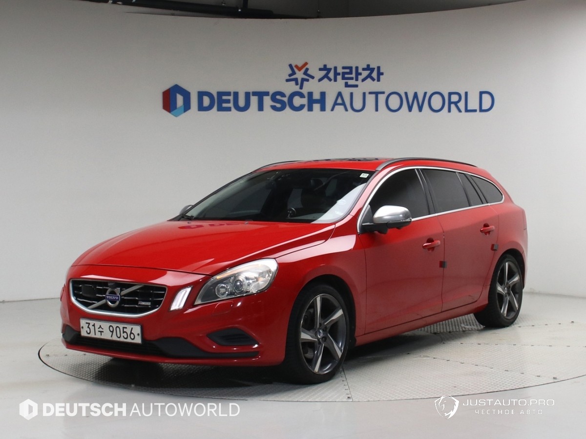 Автомобиль Volvo V60