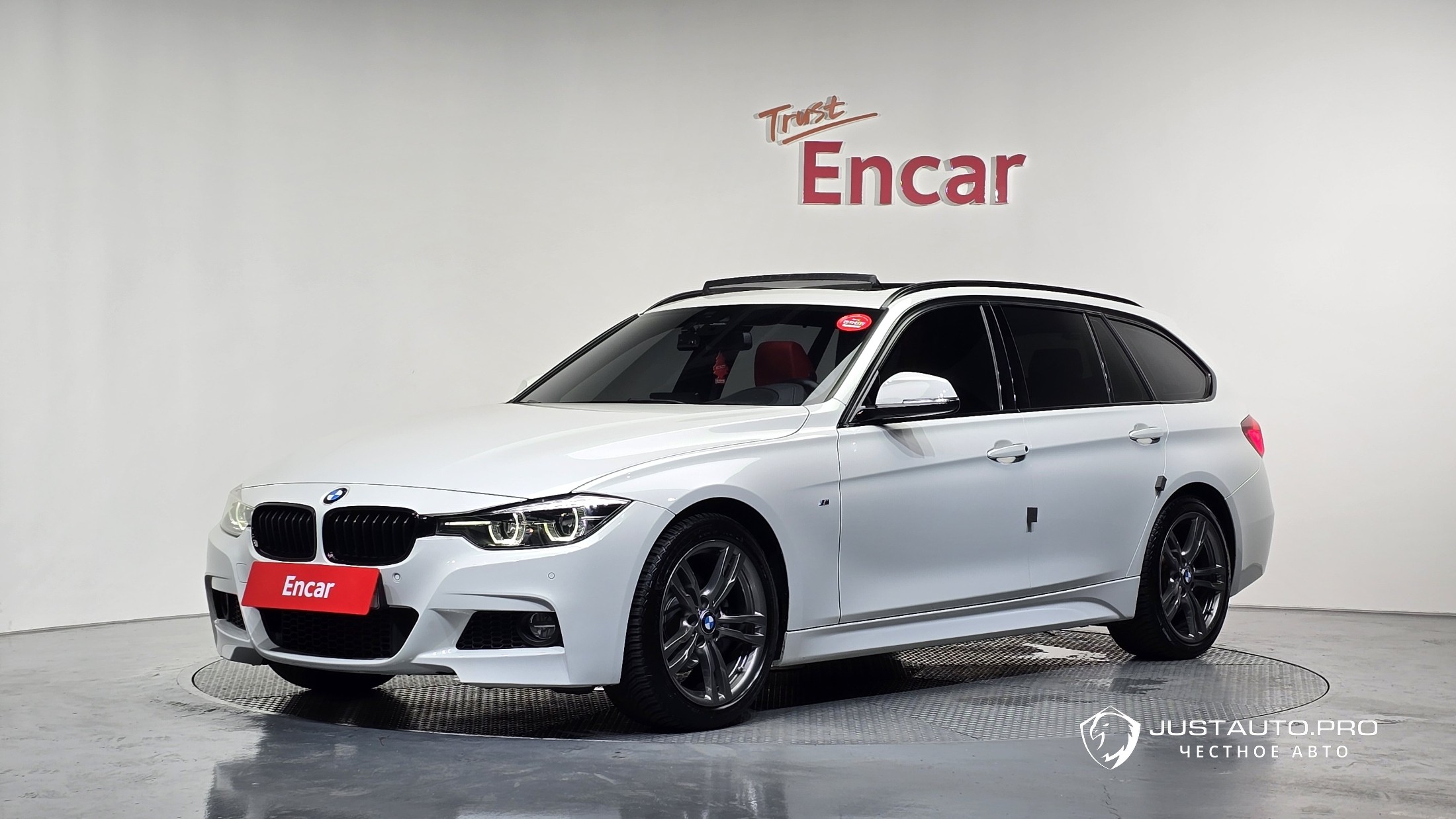 Автомобиль BMW 3-Series