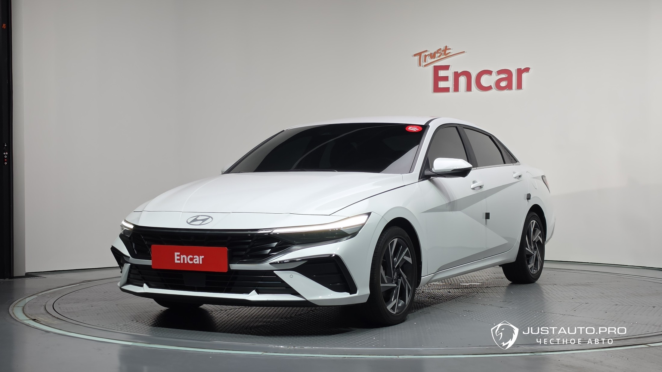 Автомобиль Hyundai AVANTE