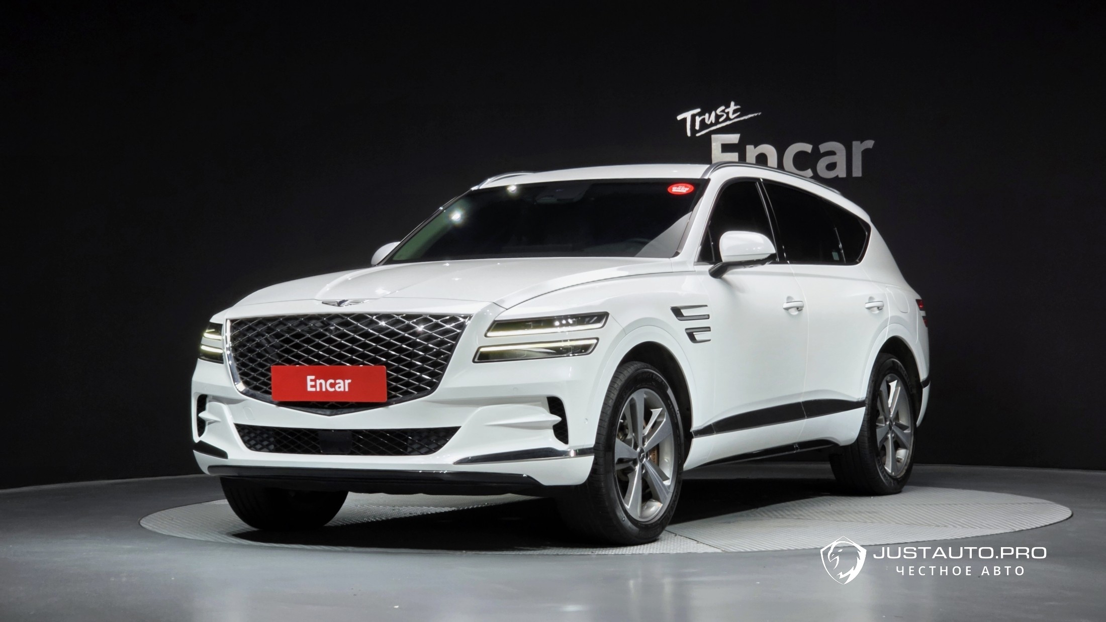 Автомобиль Genesis GV80