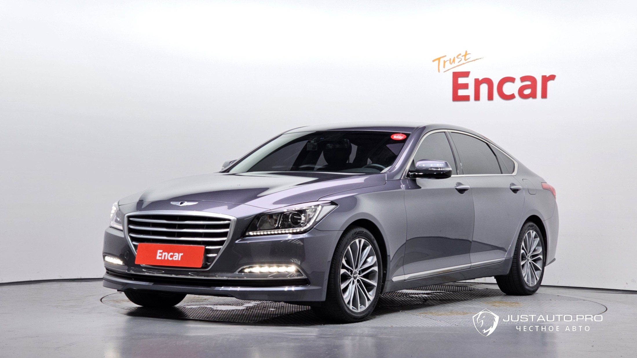 Автомобиль Hyundai Genesis
