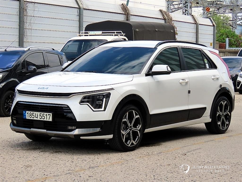 Автомобиль Kia Niro
