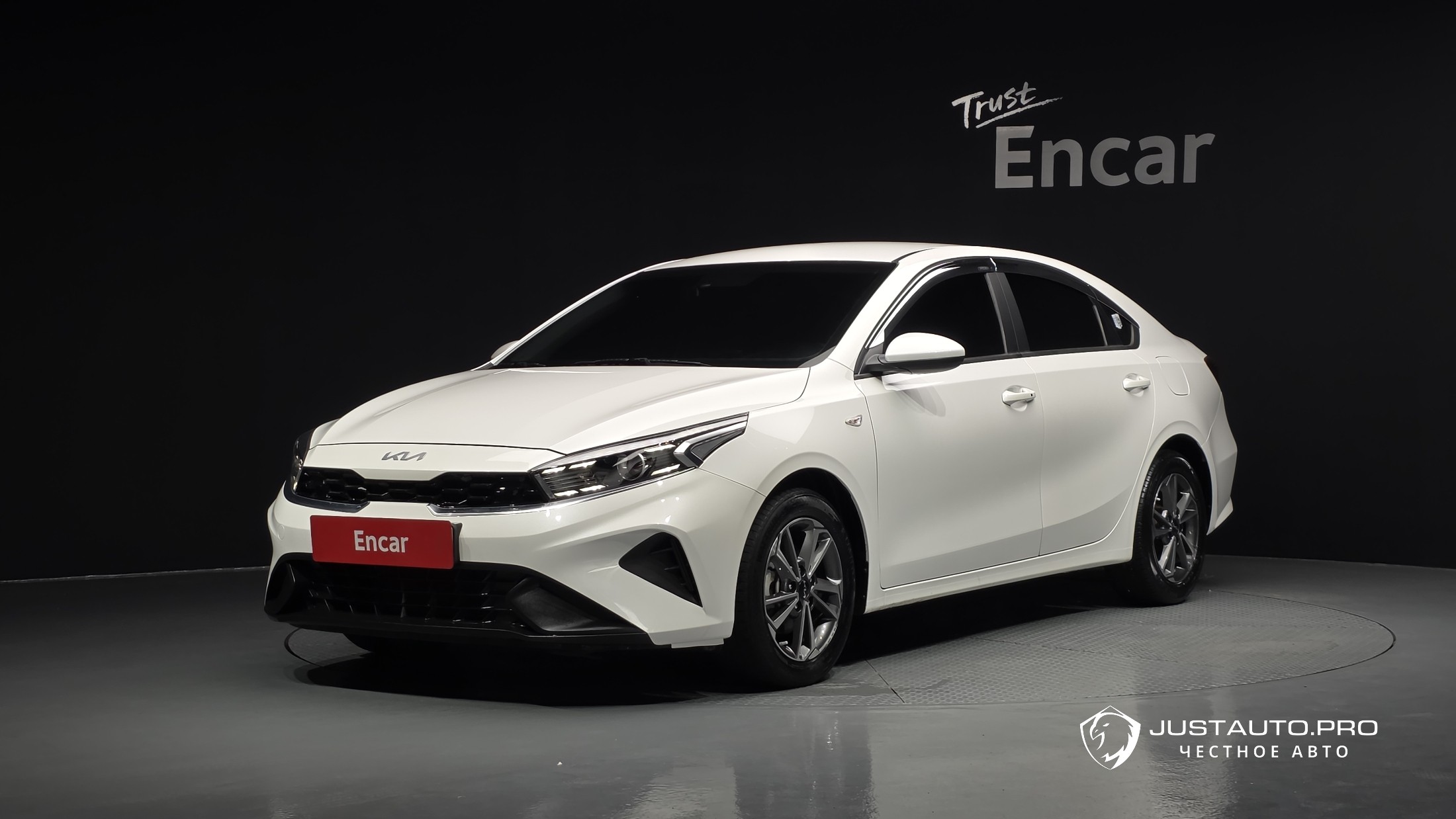 Автомобиль Kia K3