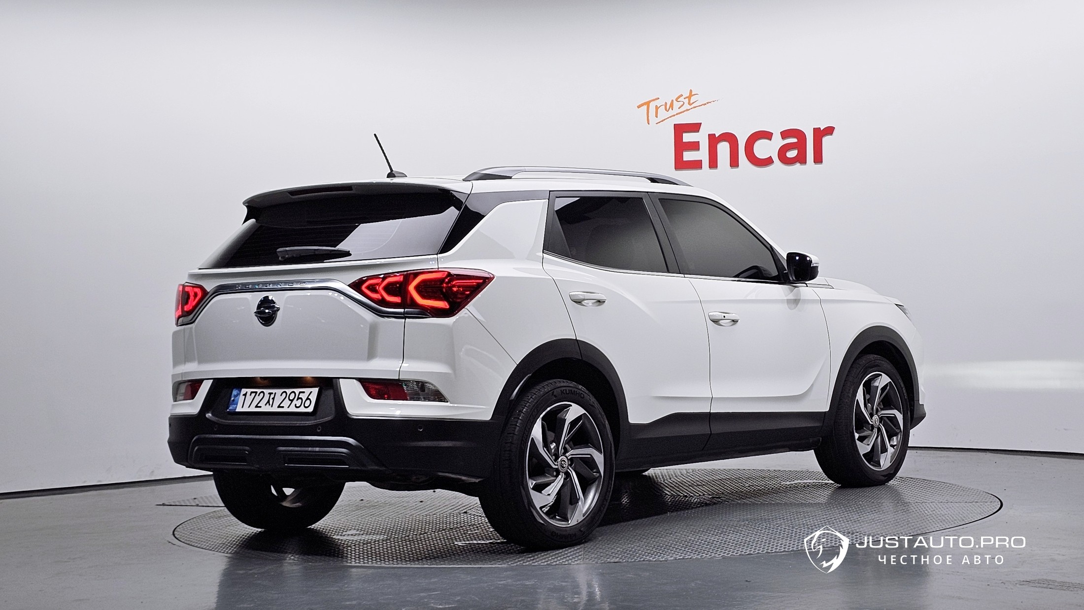 Автомобиль KG_Mobility_Ssangyong KORANDO