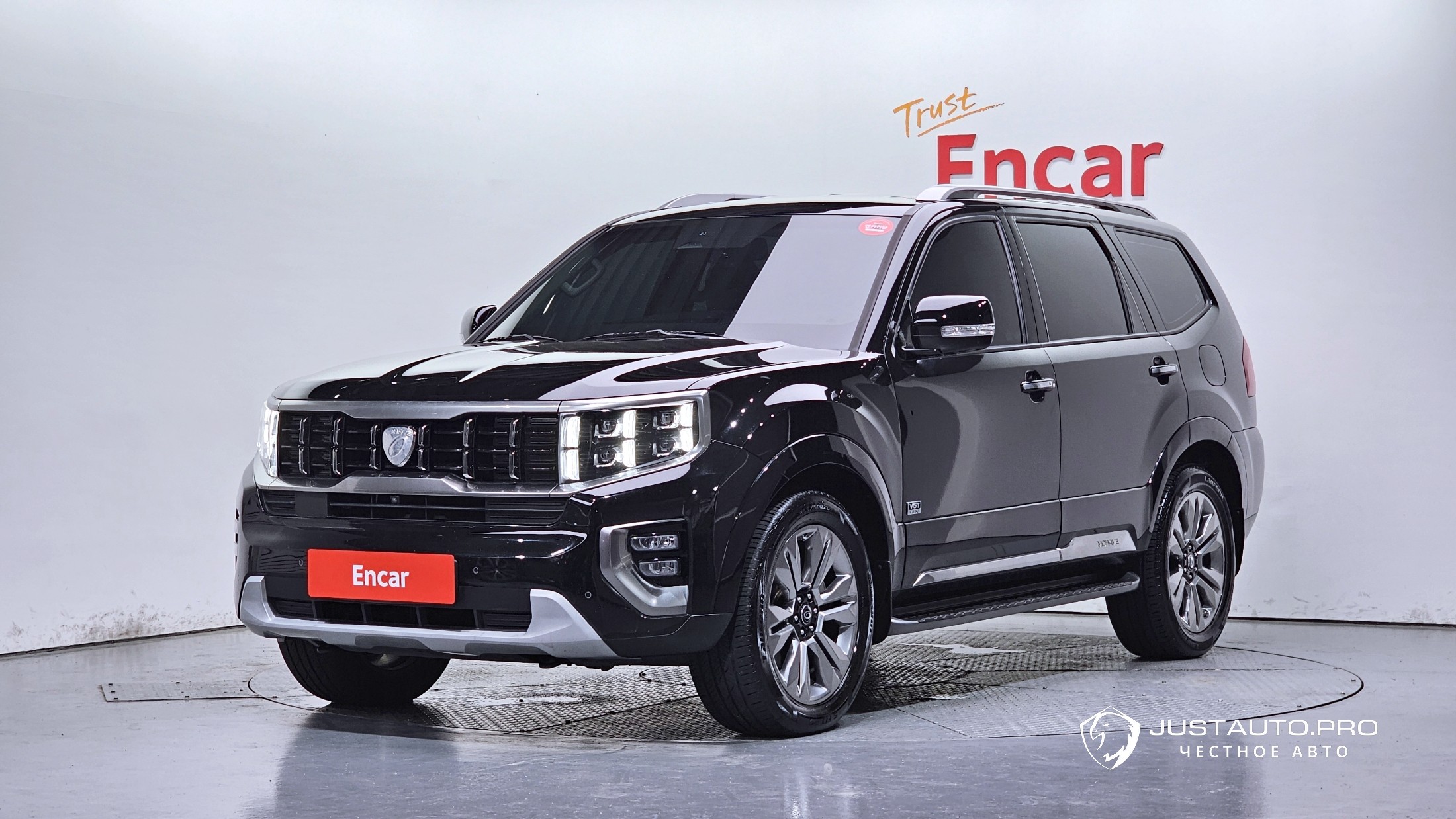 Автомобиль Kia Mohave