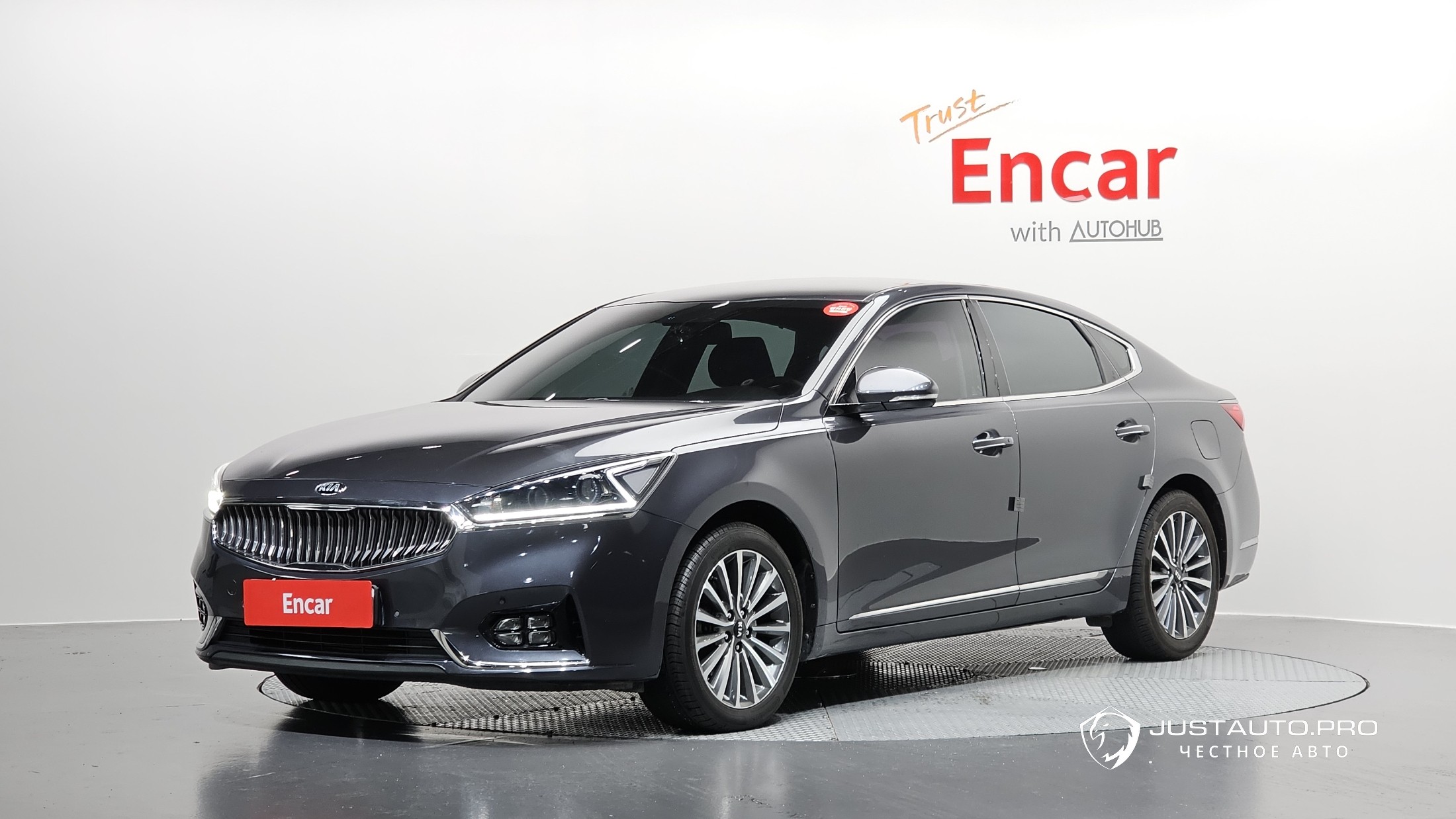 Автомобиль Kia K7