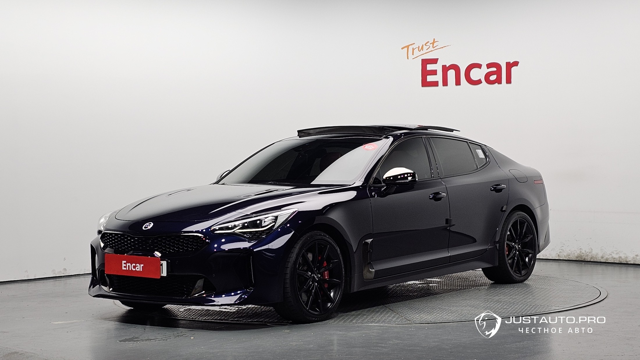 Автомобиль Kia Stinger