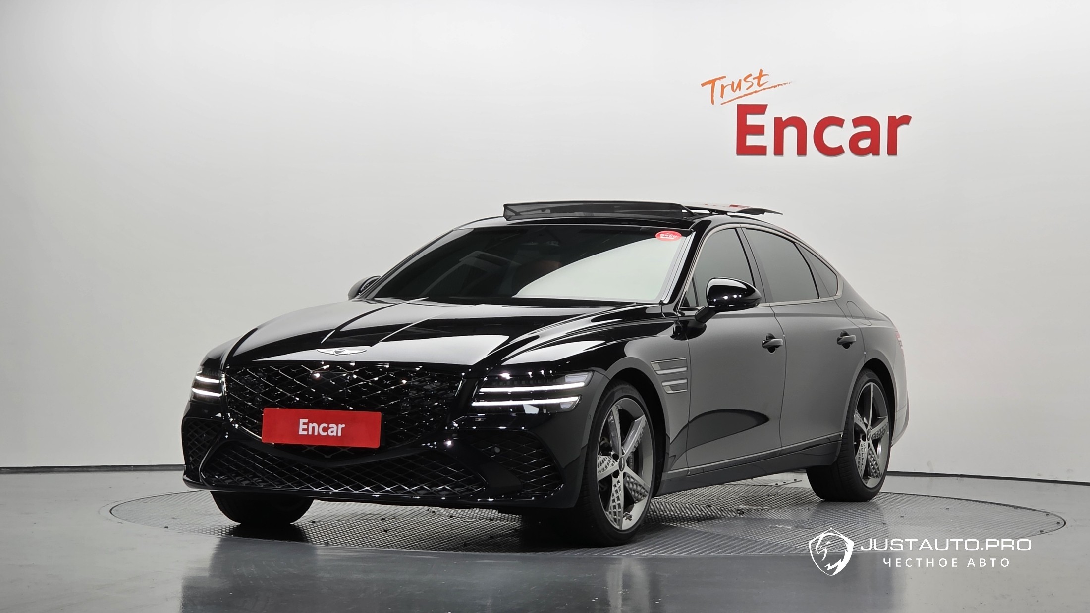 Автомобиль Genesis G80